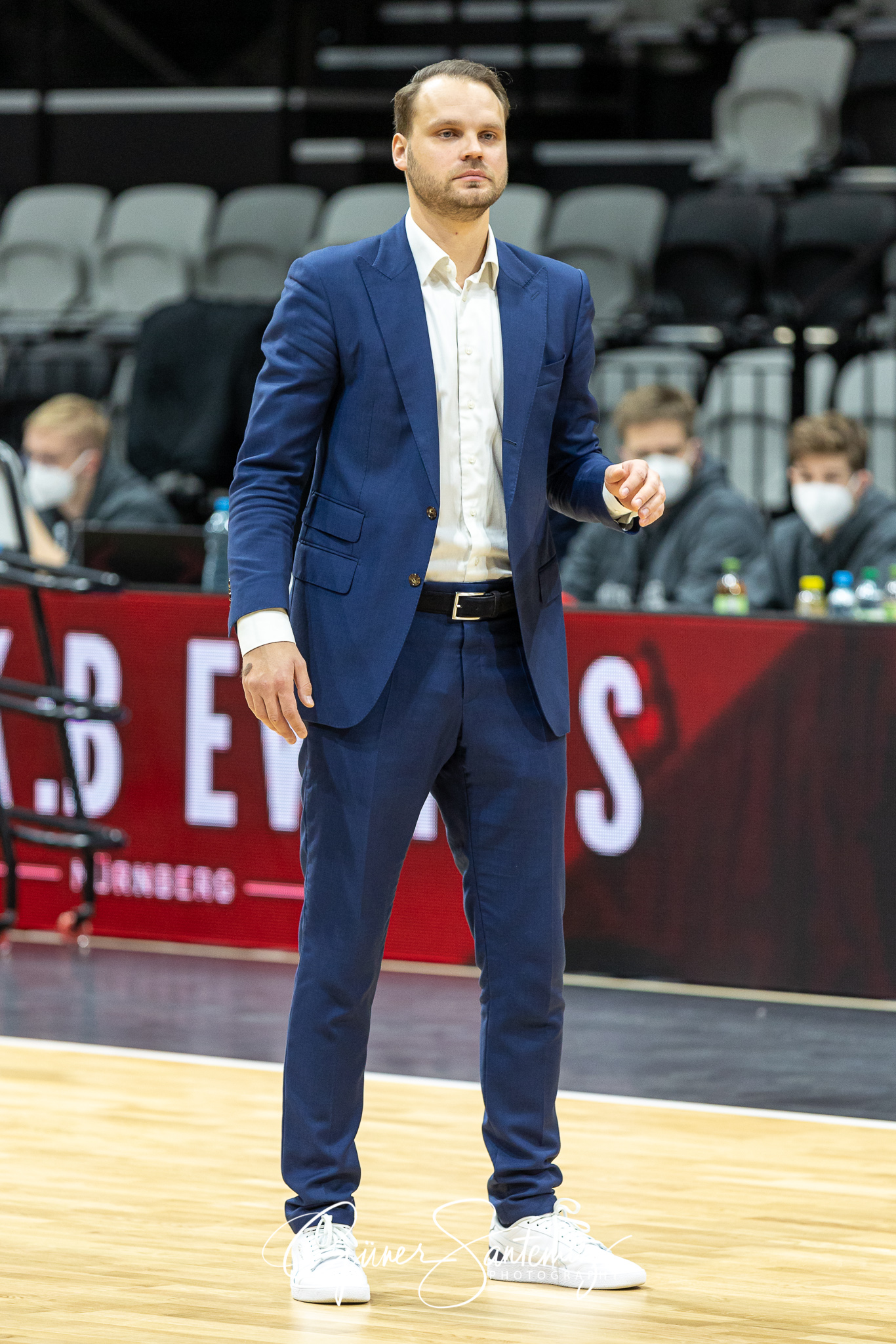 Nuernberg Falcons BC vs. VfL Kirchheim Knights - Basketball - 2.