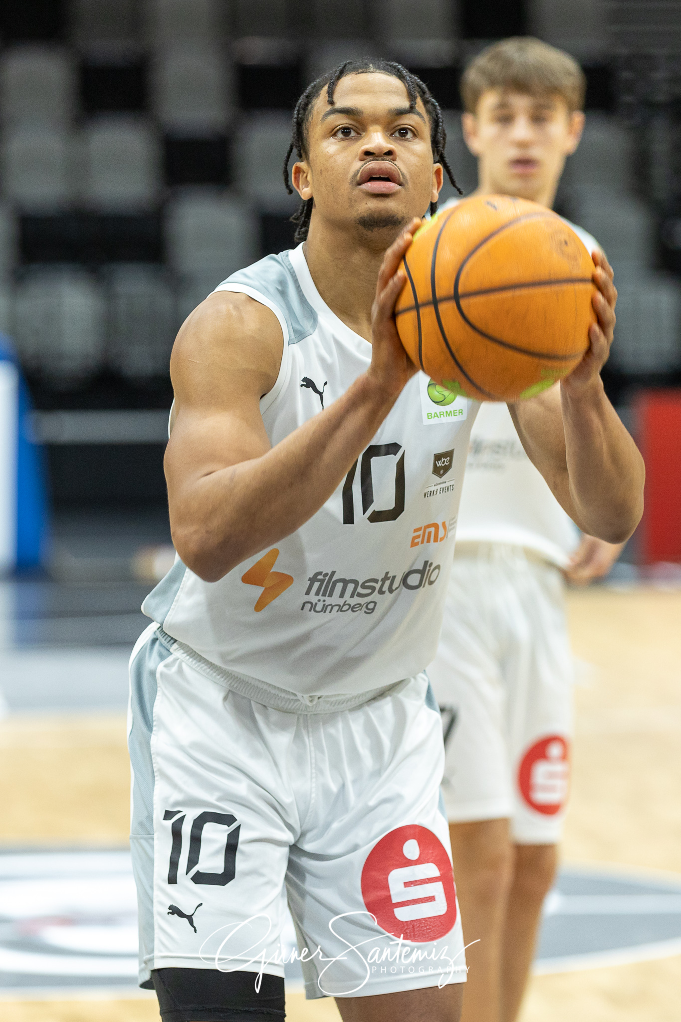 Nuernberg Falcons BC vs. VfL Kirchheim Knights - Basketball - 2.