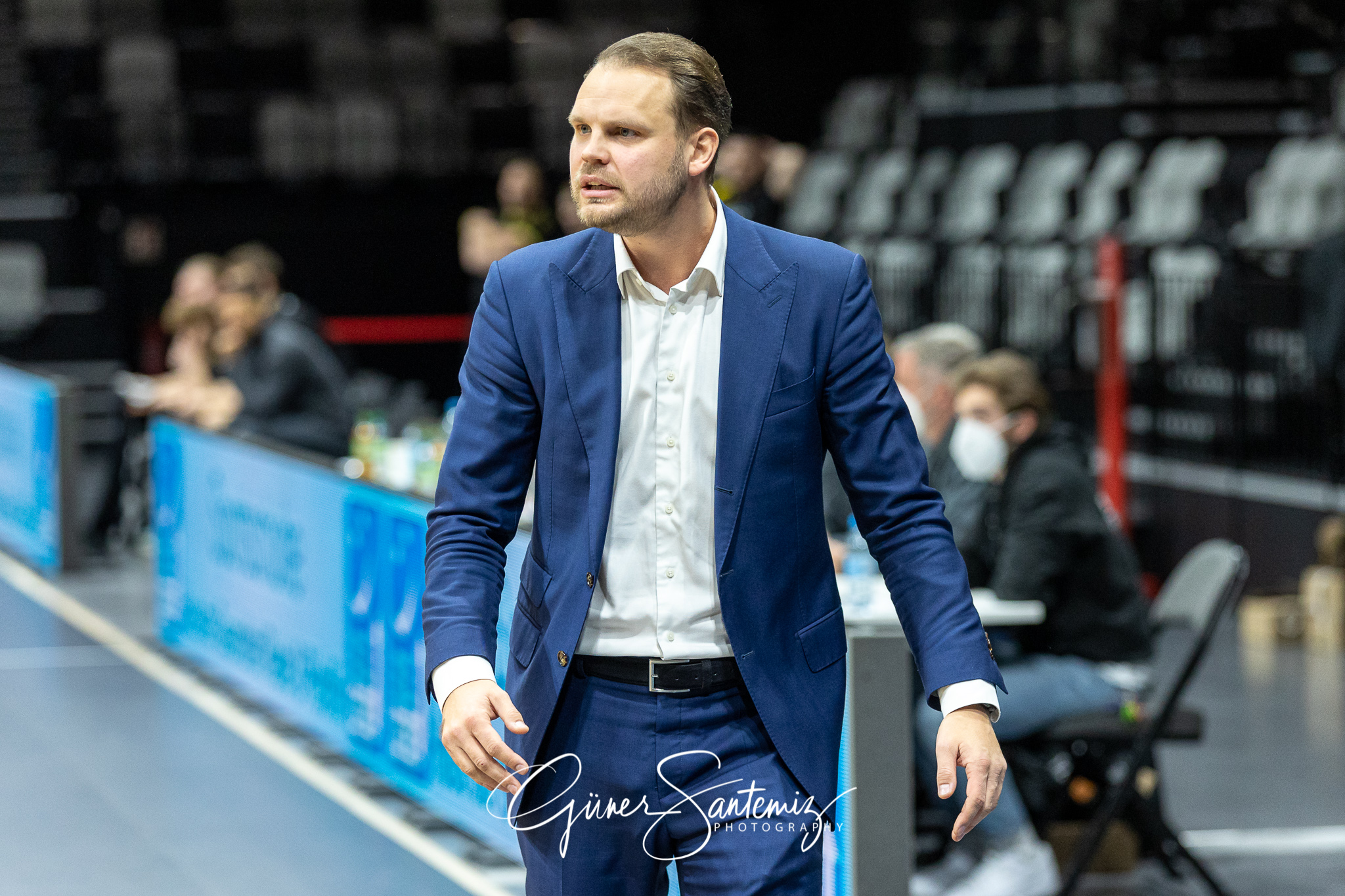 Nuernberg Falcons BC vs. VfL Kirchheim Knights - Basketball - 2.