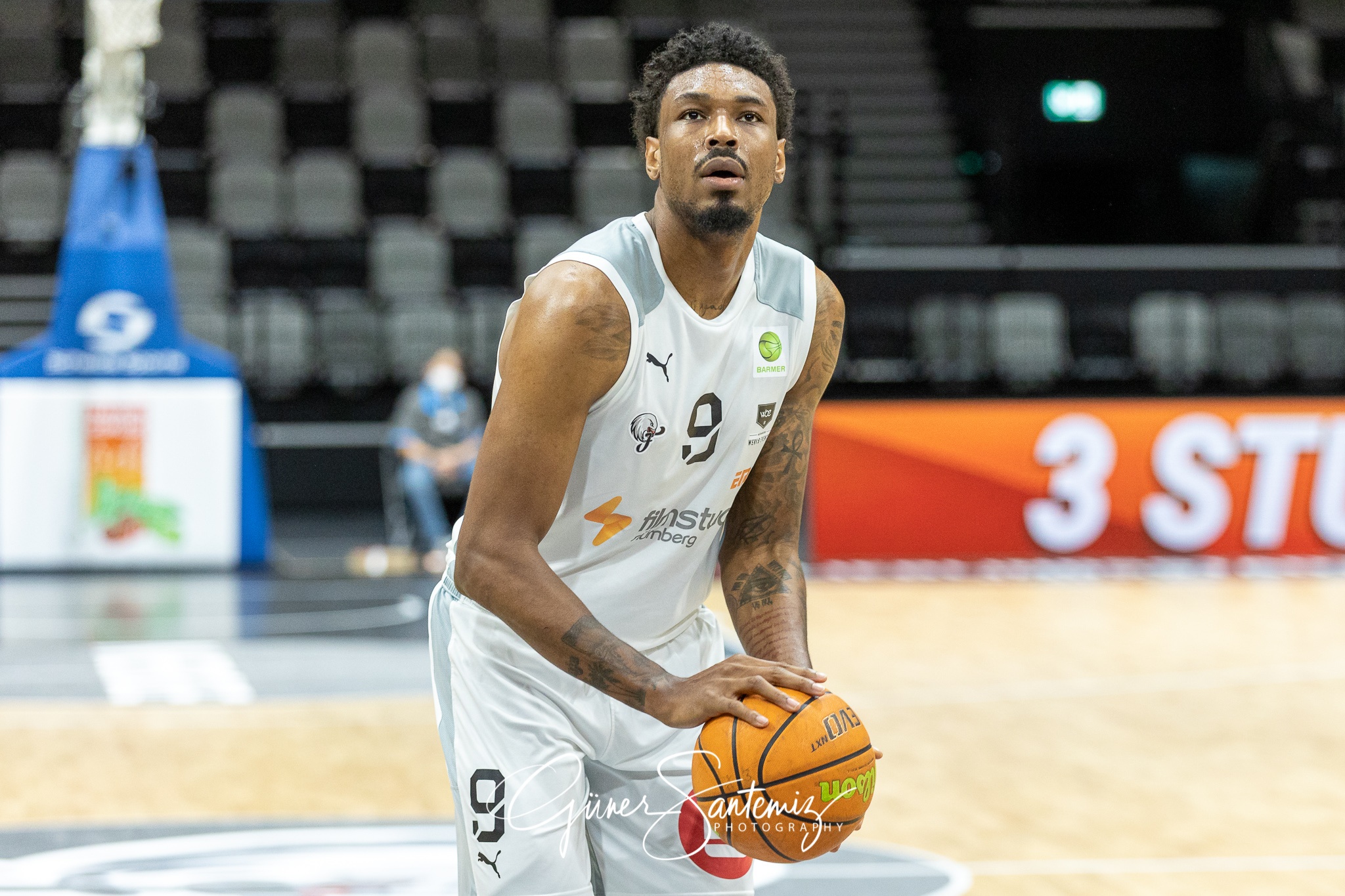 Nuernberg Falcons BC vs. VfL Kirchheim Knights - Basketball - 2.