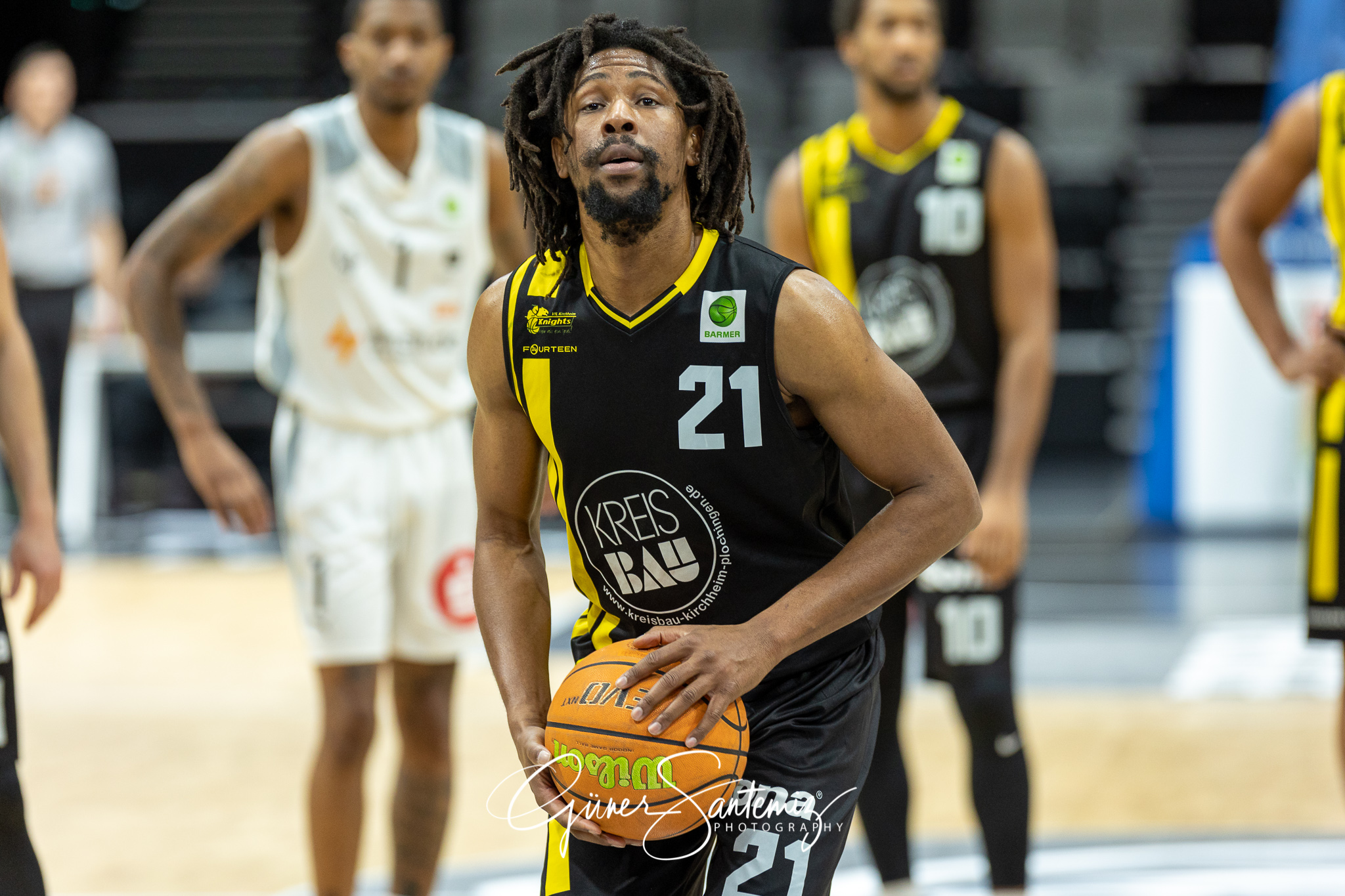 Nuernberg Falcons BC vs. VfL Kirchheim Knights - Basketball - 2.