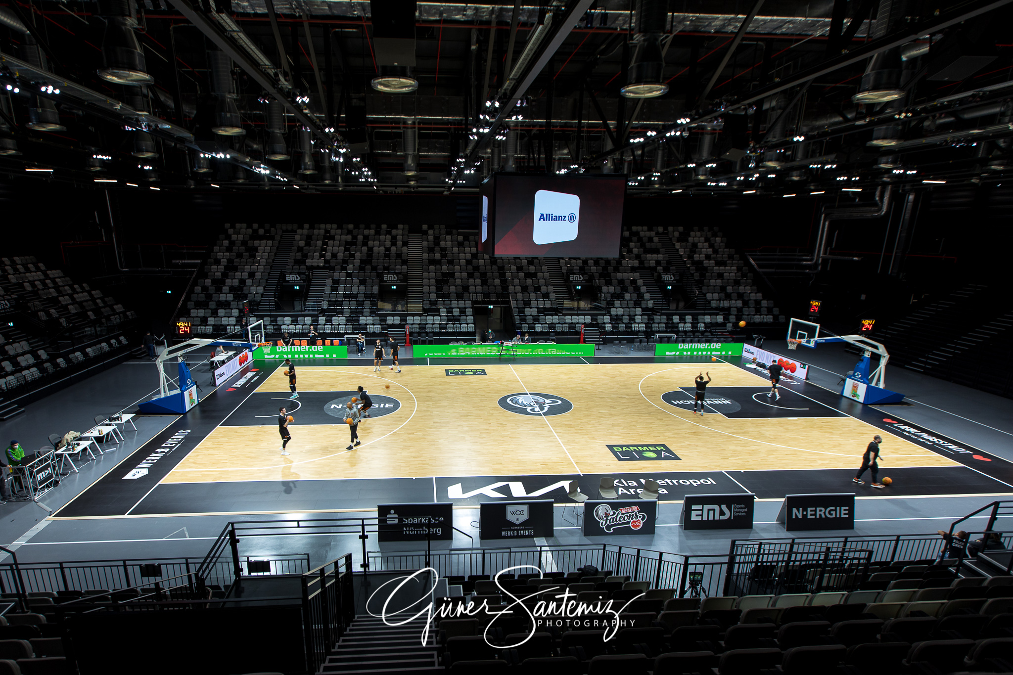 Nuernberg Falcons BC vs. wiha Panthers Schwenningen - Basketball