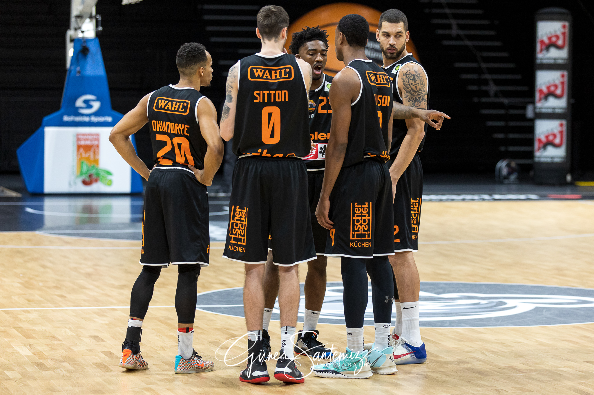 Nuernberg Falcons BC vs. wiha Panthers Schwenningen - Basketball