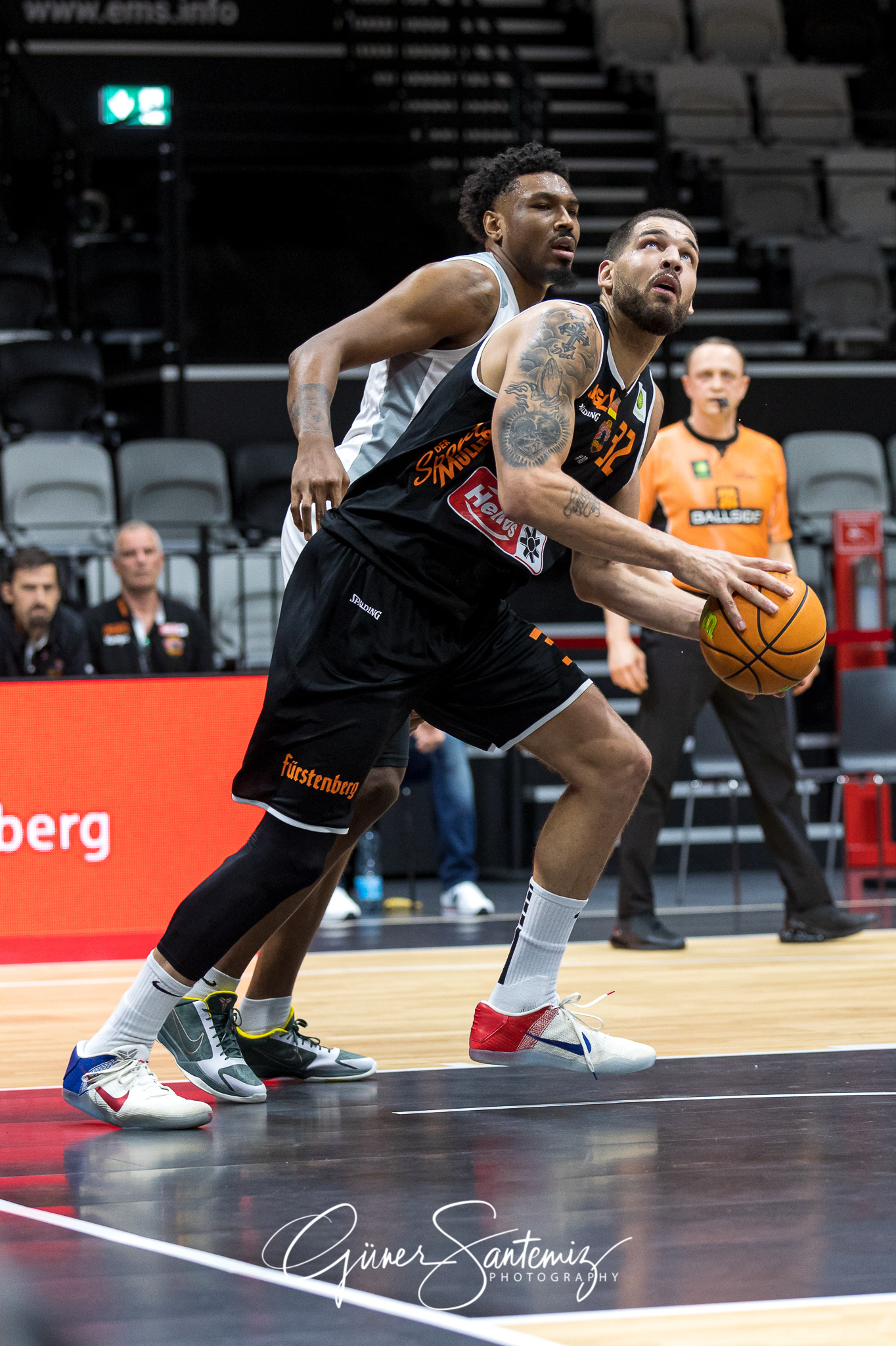 Nuernberg Falcons BC vs. wiha Panthers Schwenningen - Basketball