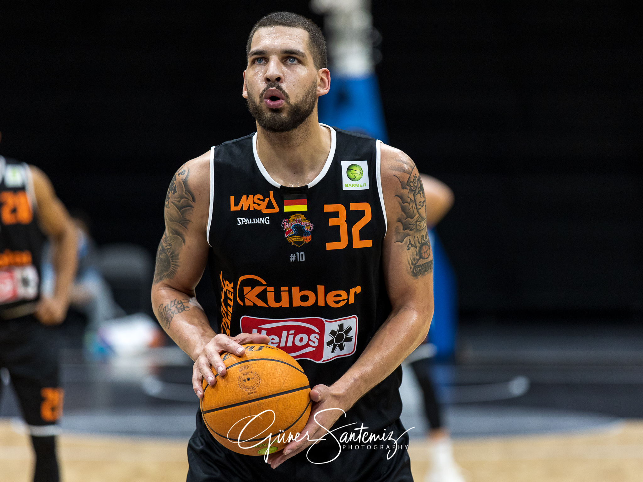 Nuernberg Falcons BC vs. wiha Panthers Schwenningen - Basketball