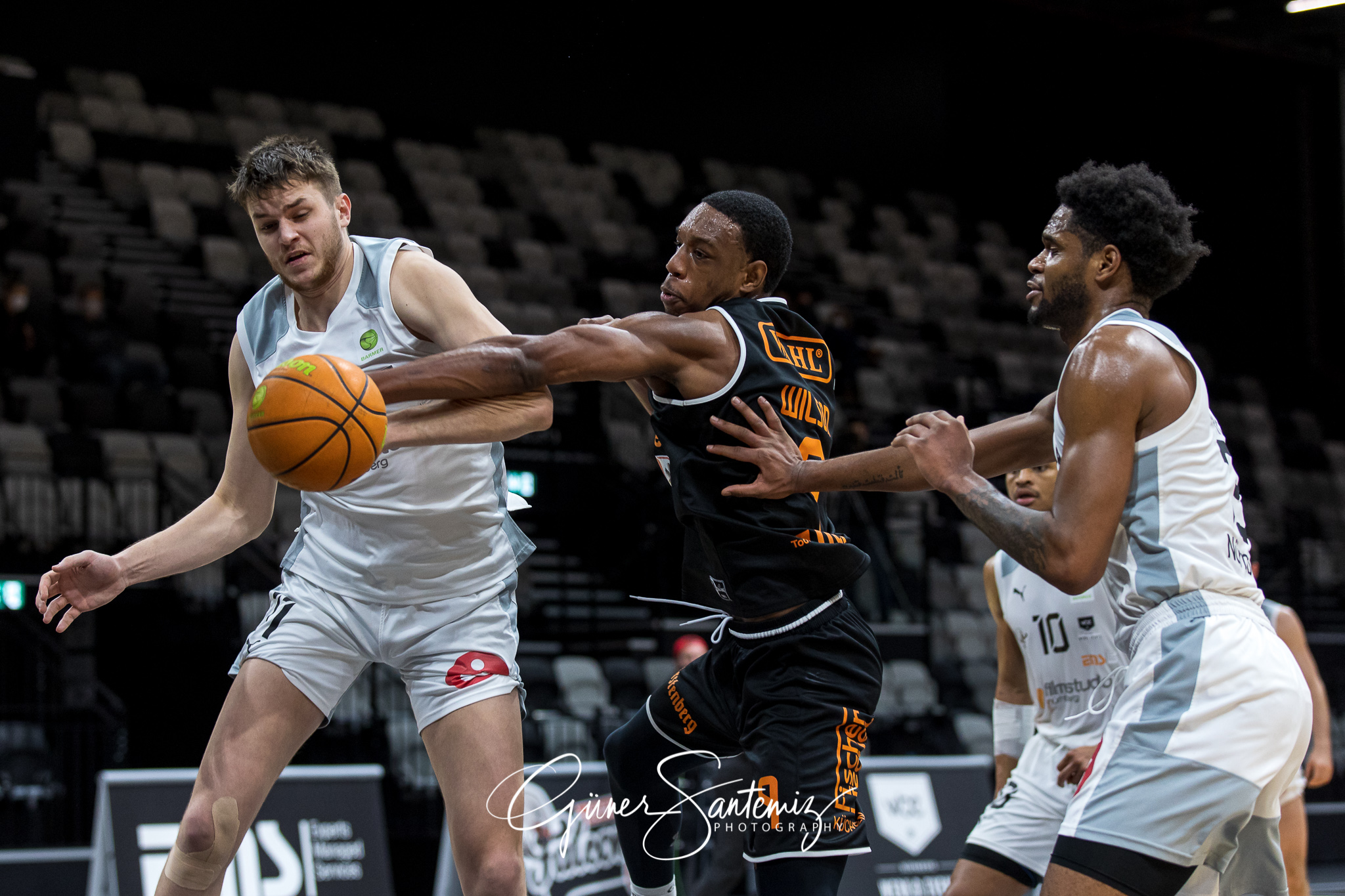 Nuernberg Falcons BC vs. wiha Panthers Schwenningen - Basketball
