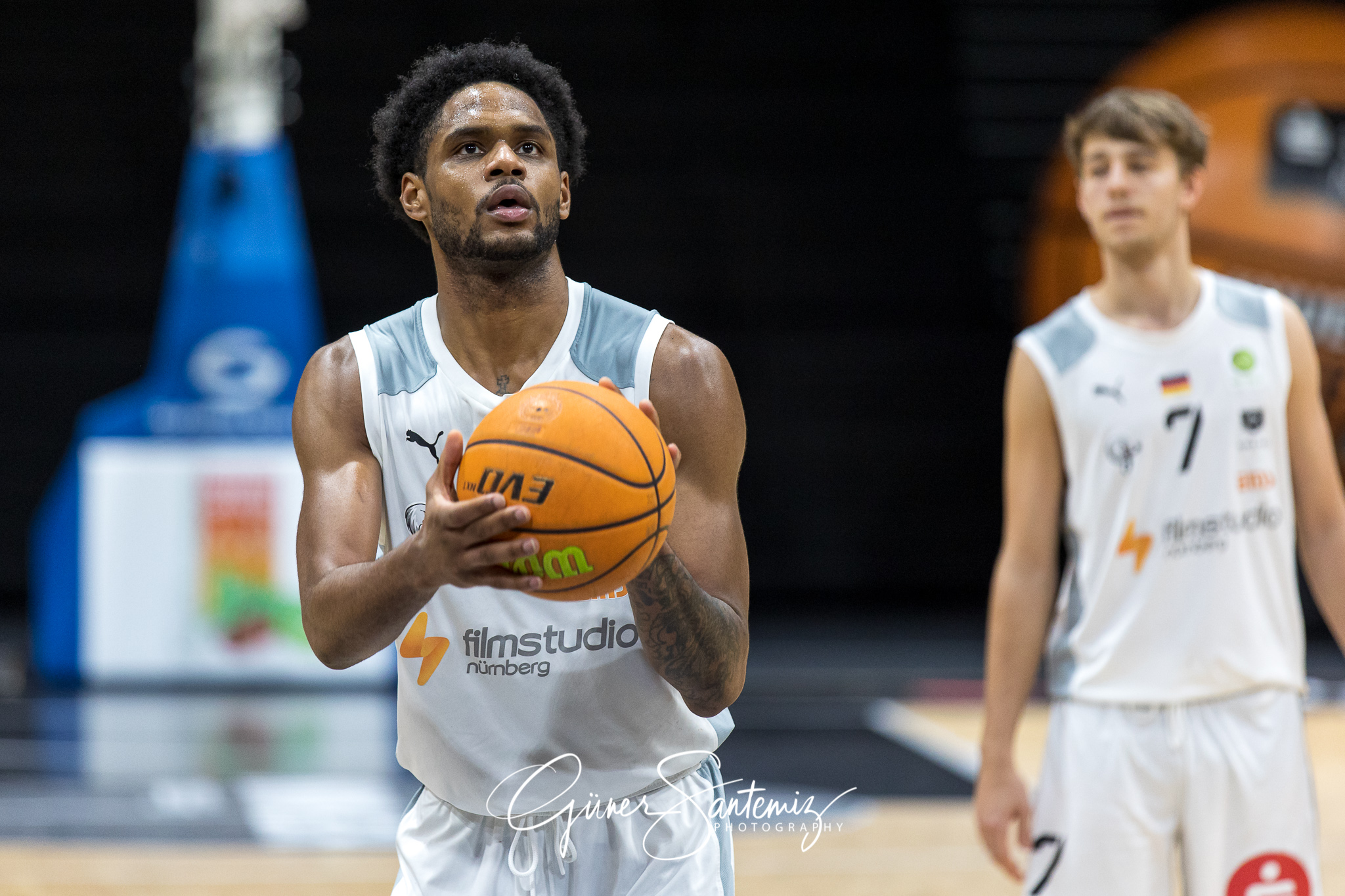 Nuernberg Falcons BC vs. wiha Panthers Schwenningen - Basketball