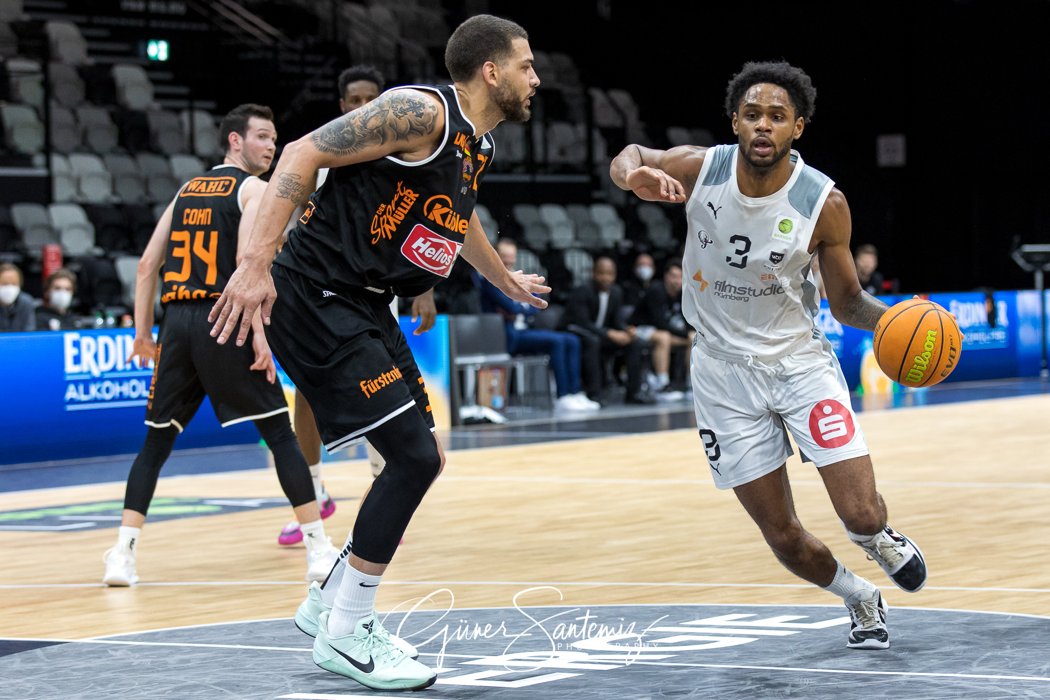 Nuernberg Falcons BC vs. wiha Panthers Schwenningen - Basketball