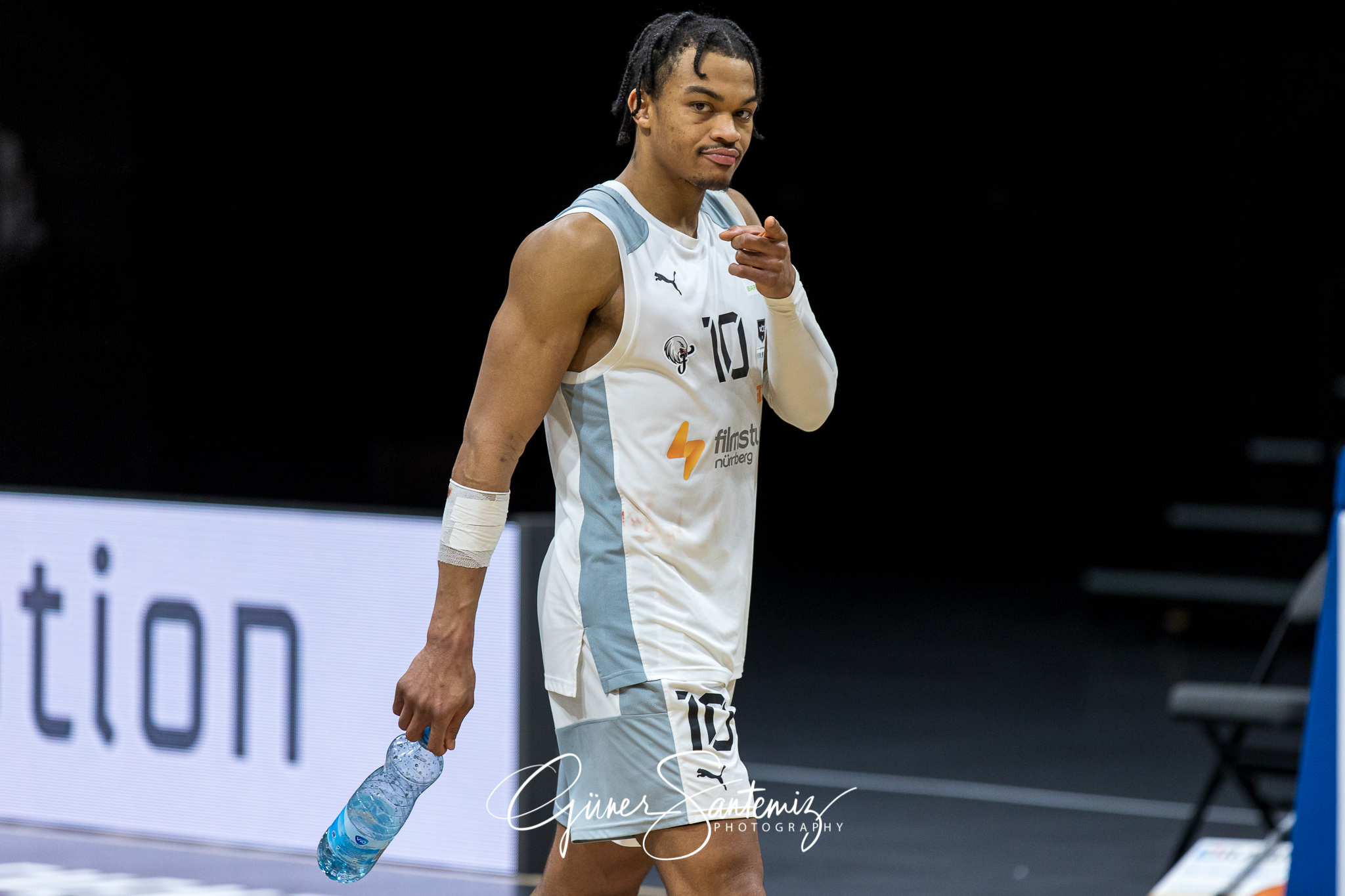 Nuernberg Falcons BC vs. wiha Panthers Schwenningen - Basketball