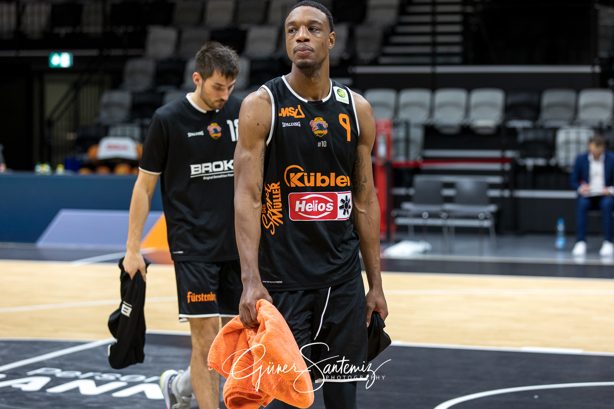 Nuernberg Falcons BC vs. wiha Panthers Schwenningen - Basketball