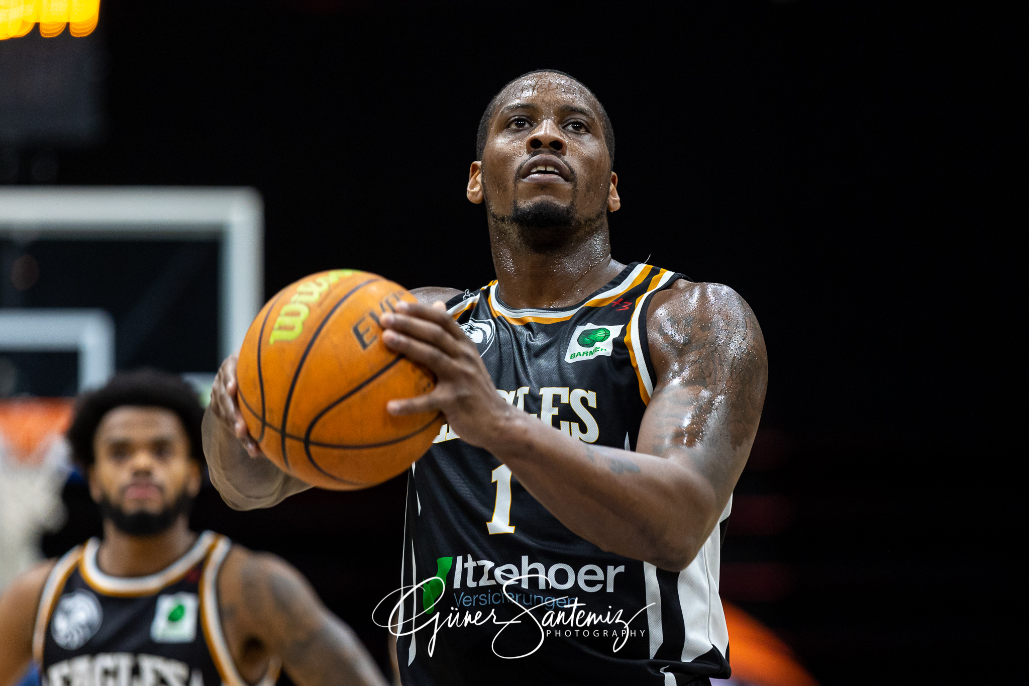 Nuernberg Falcons BC vs. Itzehoe Eagles - Basketball - 2. Bundes