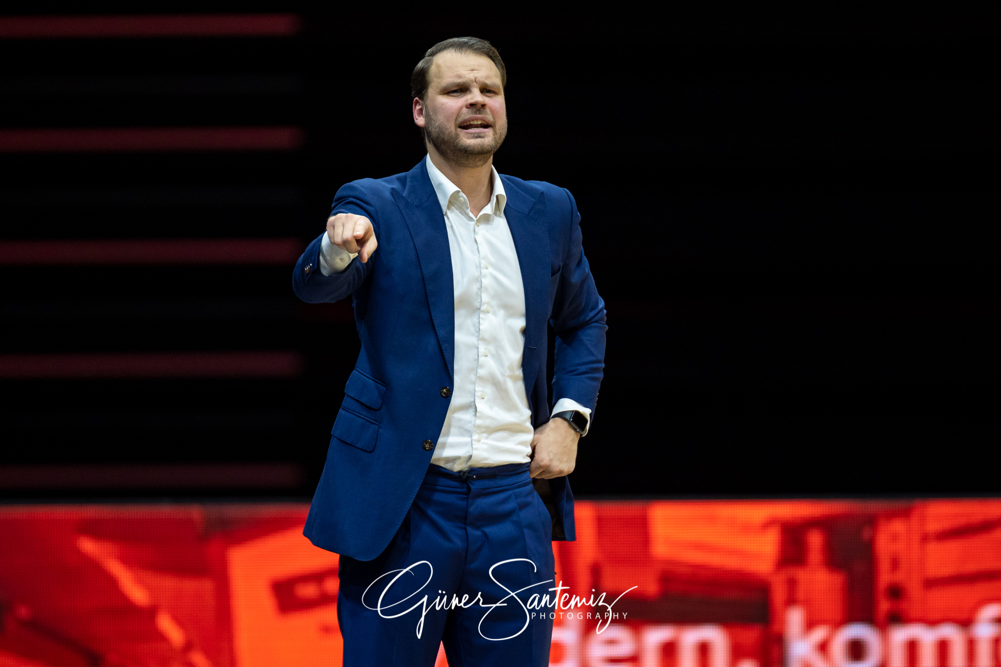 Nuernberg Falcons BC vs. Itzehoe Eagles - Basketball - 2. Bundes