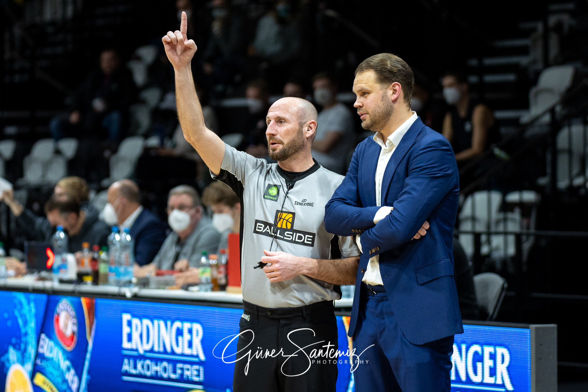 Nuernberg Falcons BC vs. Itzehoe Eagles - Basketball - 2. Bundes