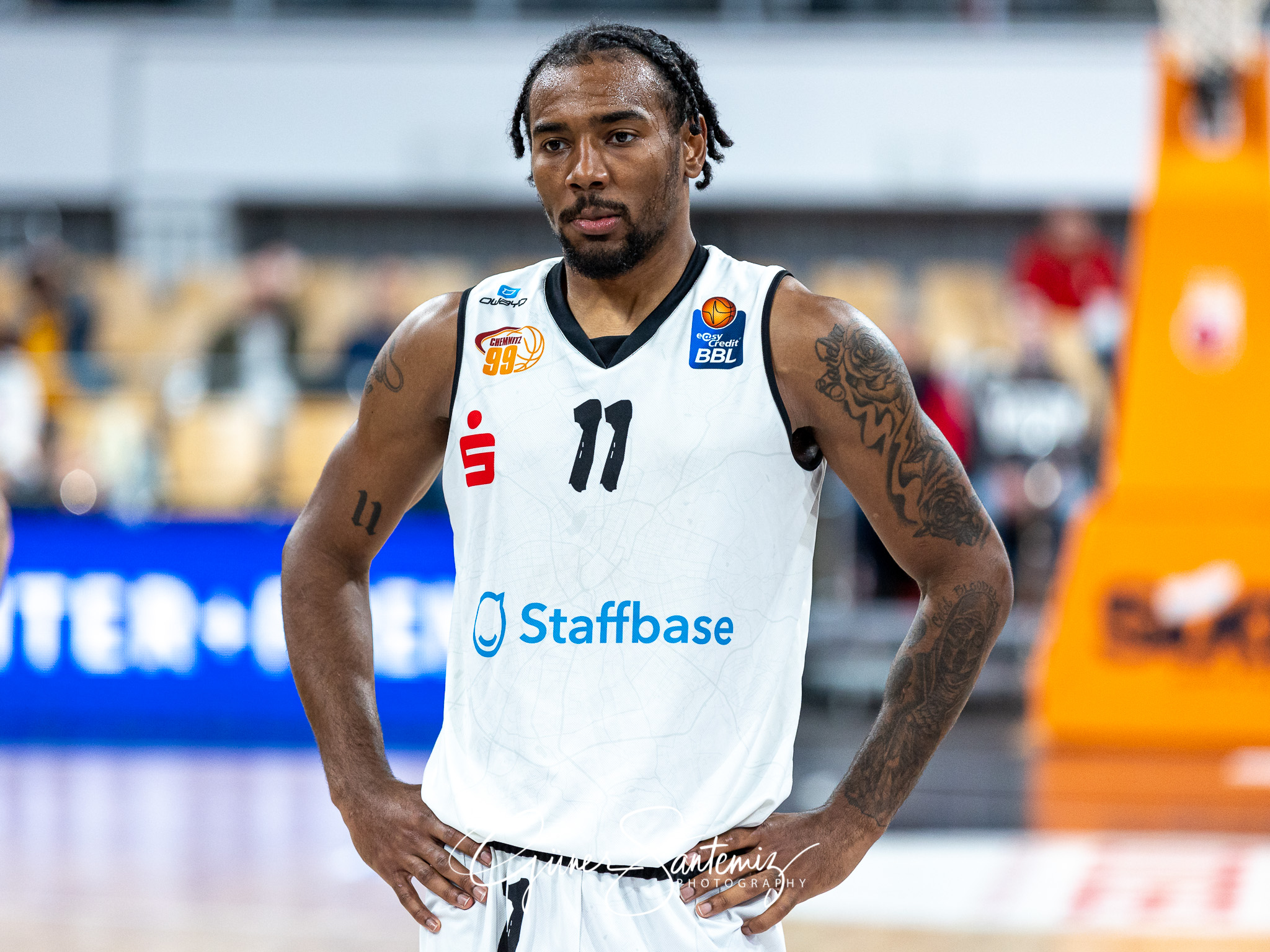 Brose Bamberg vs. Niners Chemnitz - Basketball - easyCredit BBL