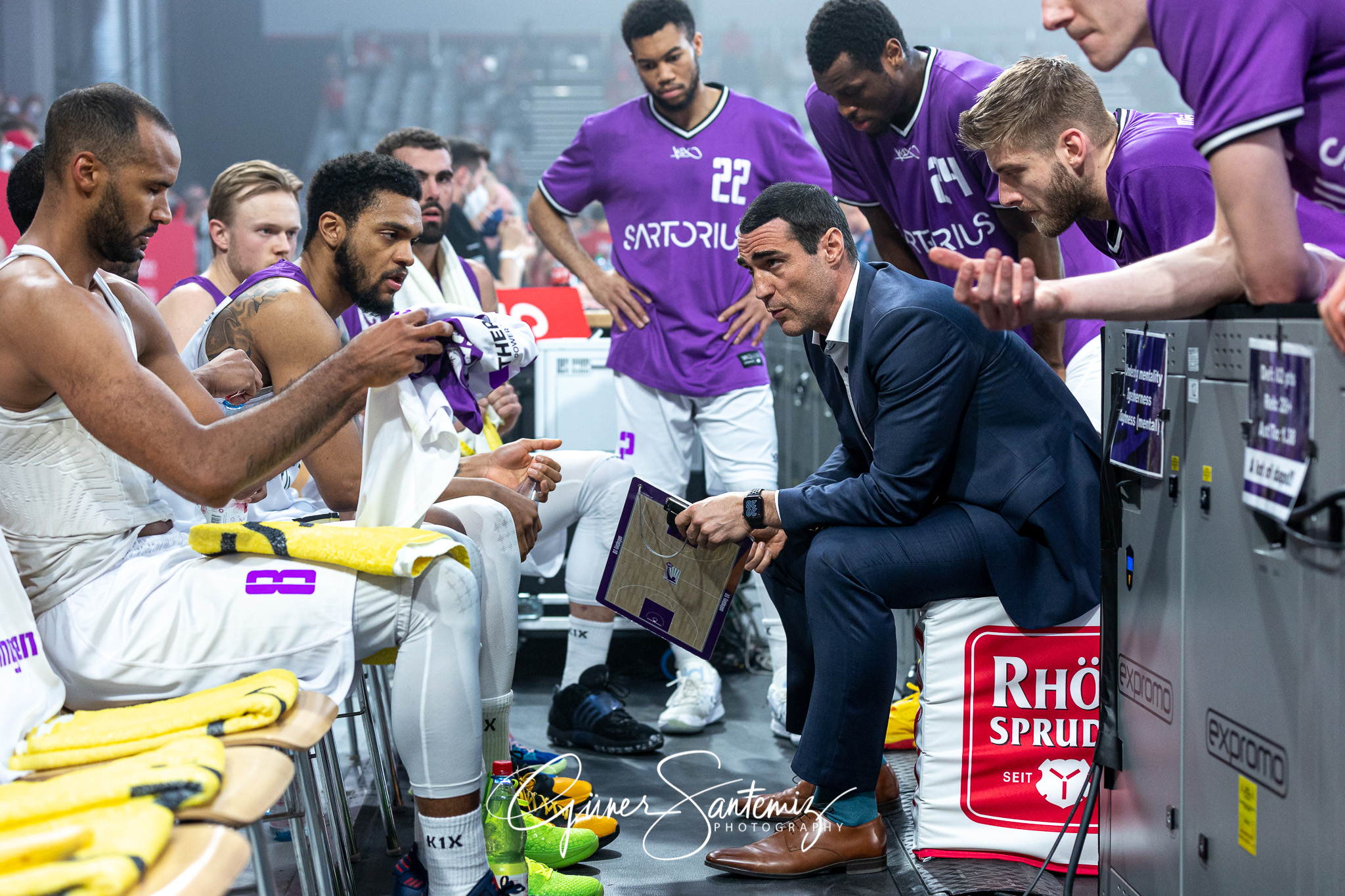 Brose Bamberg vs. BG Goettingen - Basketball - easyCredit BBL -