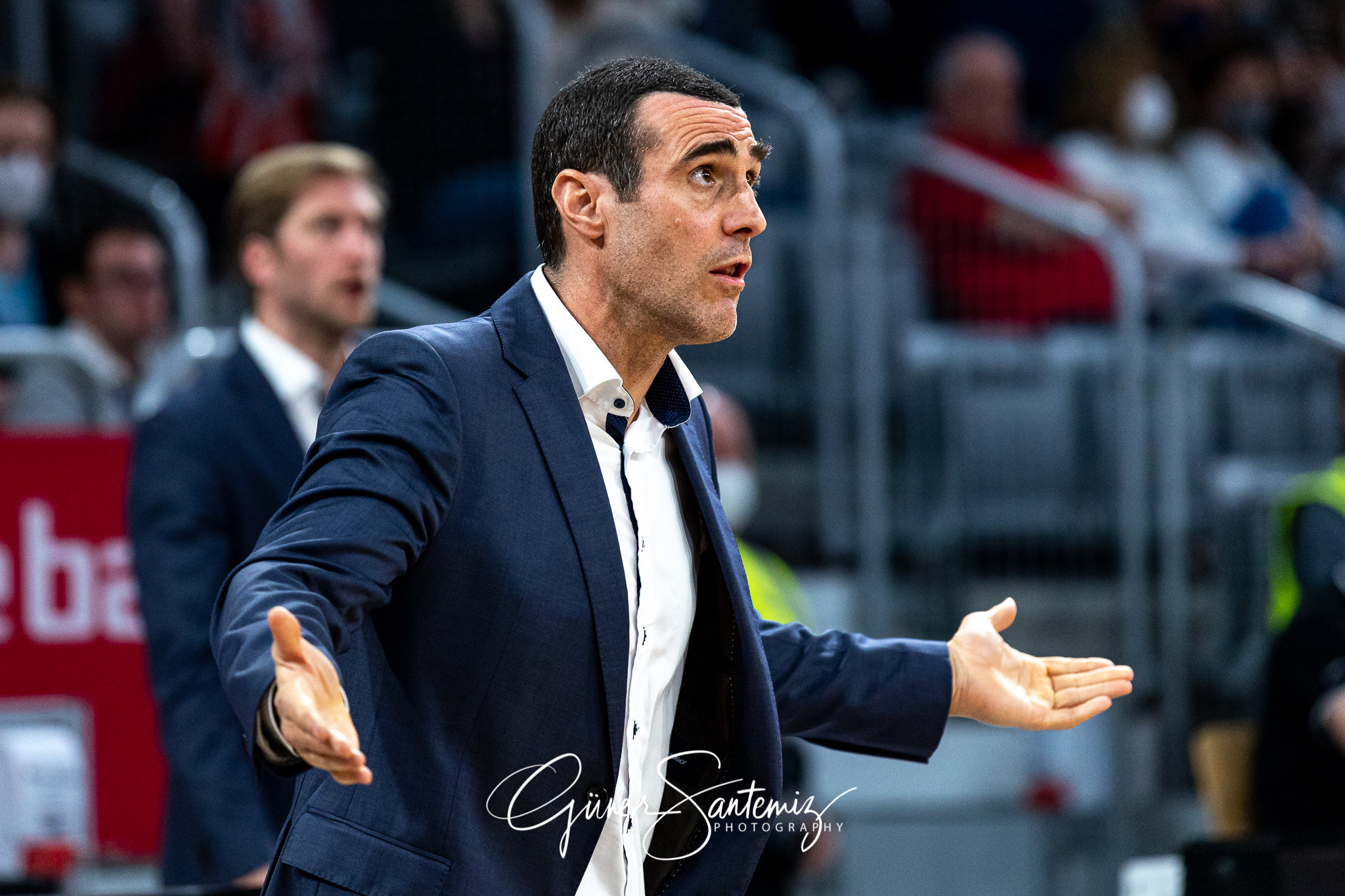 Brose Bamberg vs. BG Goettingen - Basketball - easyCredit BBL -