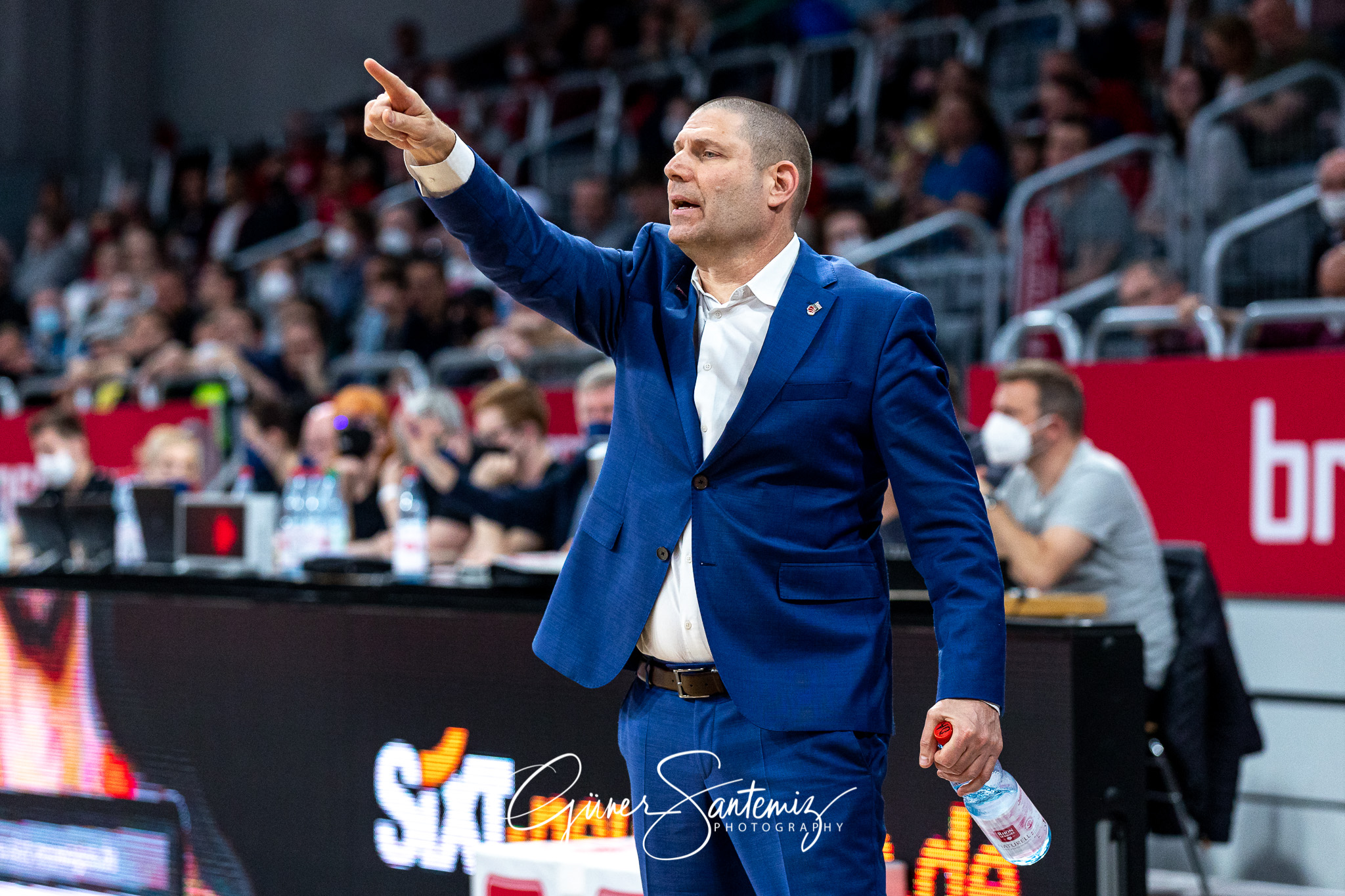 Brose Bamberg vs. BG Goettingen - Basketball - easyCredit BBL -