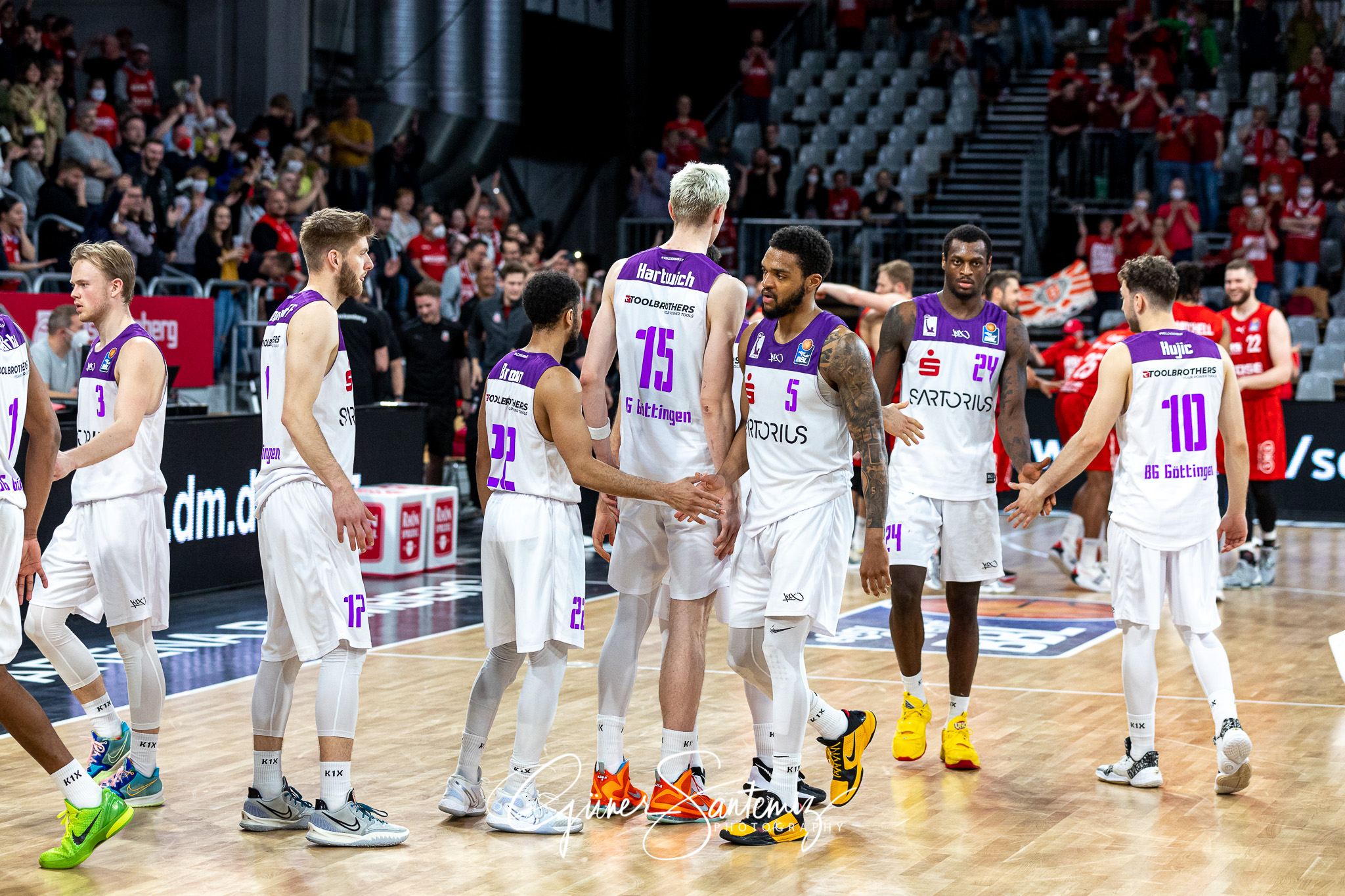 Brose Bamberg vs. BG Goettingen - Basketball - easyCredit BBL -