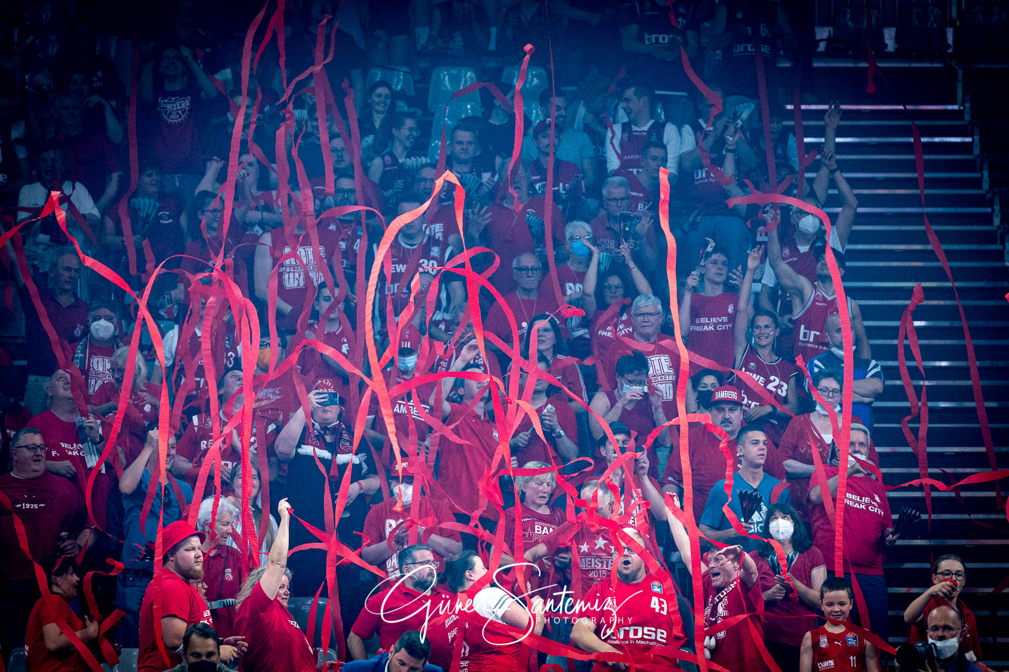 Brose Bamberg vs. Alba Berlin - Basketball - easyCredit BBL - Pl