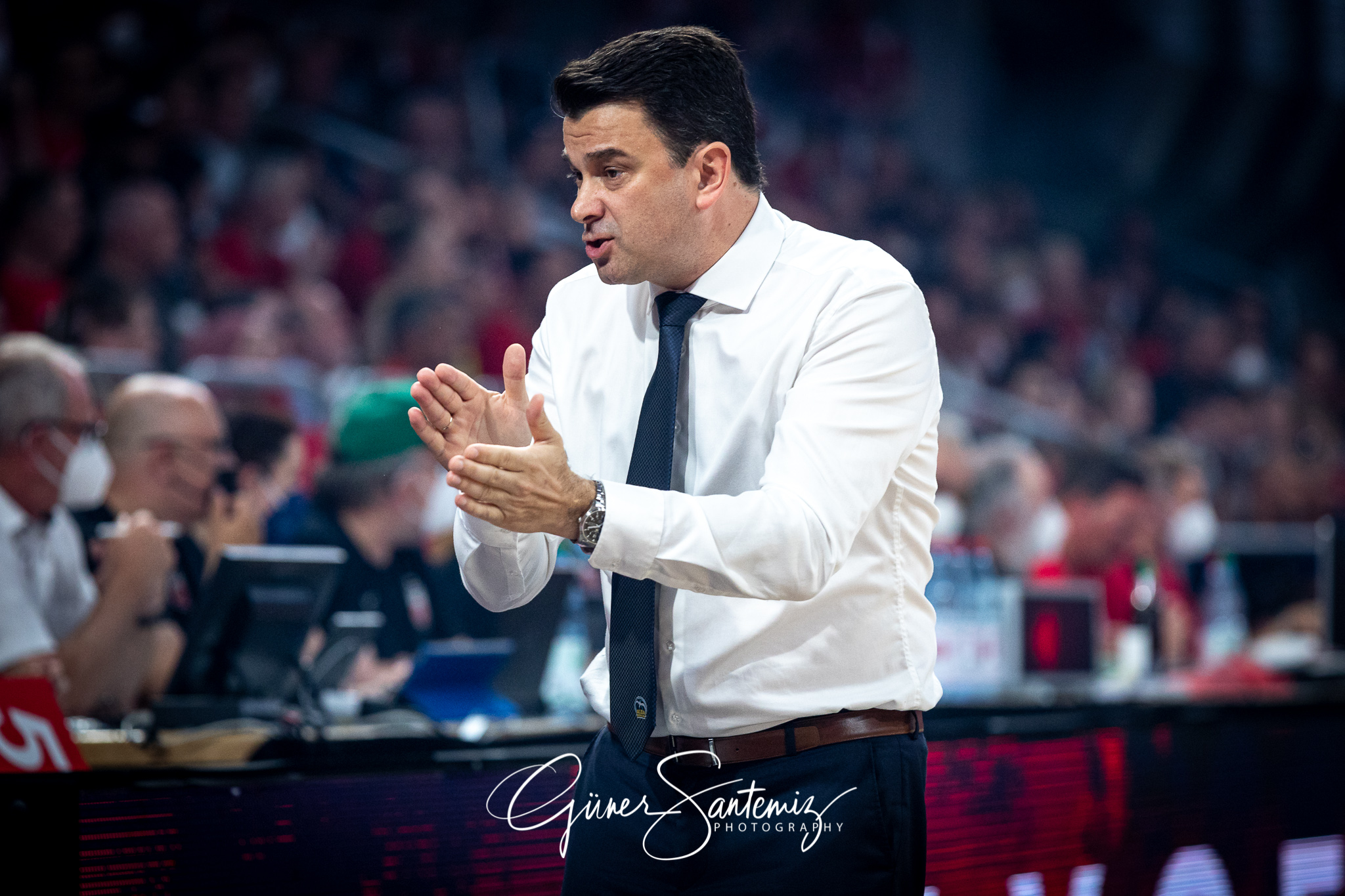 Brose Bamberg vs. Alba Berlin - Basketball - easyCredit BBL - Pl