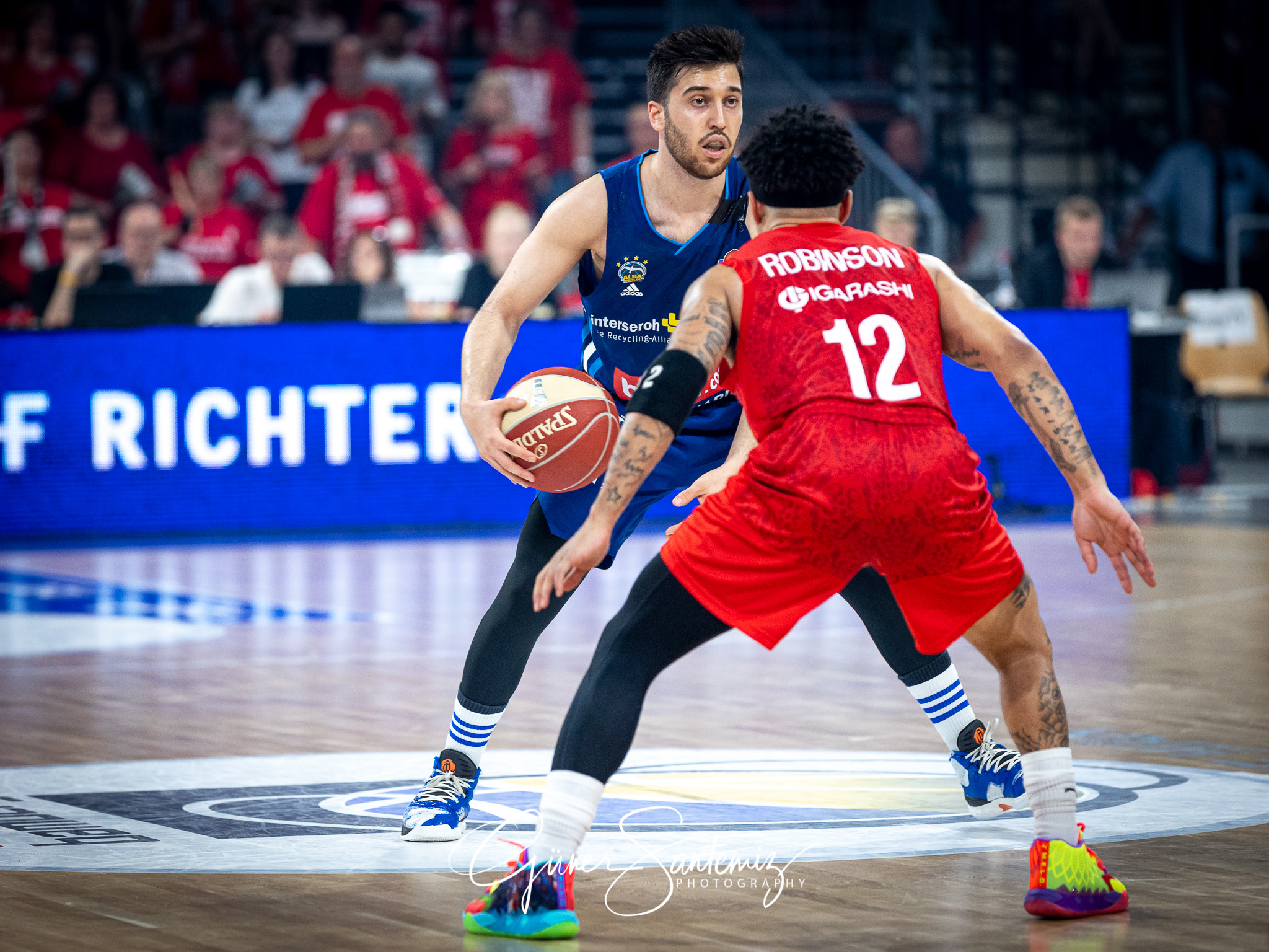 Brose Bamberg vs. Alba Berlin - Basketball - easyCredit BBL - Pl