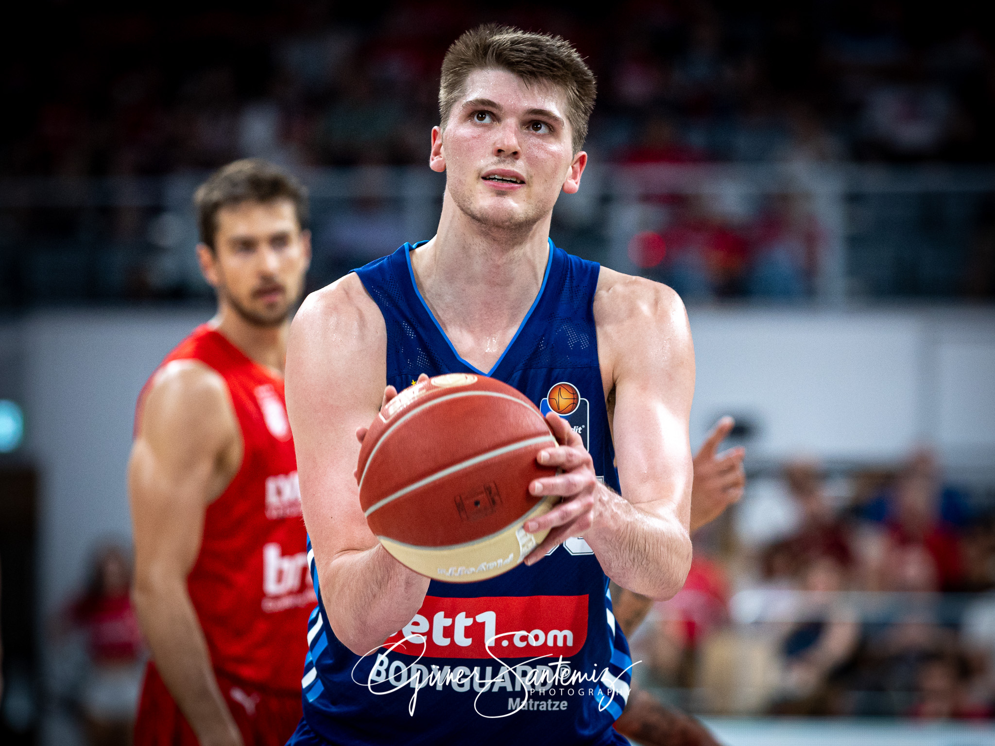 Brose Bamberg vs. Alba Berlin - Basketball - easyCredit BBL - Pl