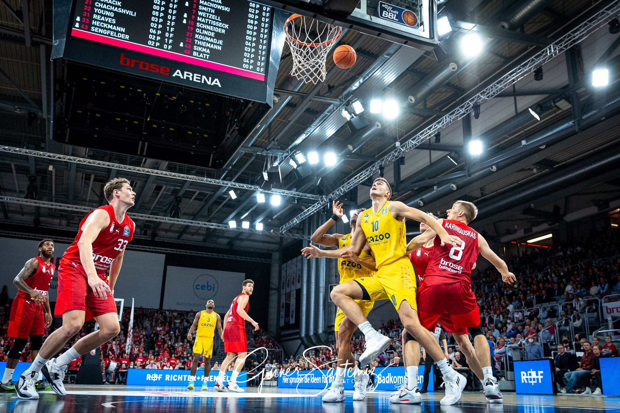 Brose Bamberg vs. Alba Berlin - Basketball - easyCredit BBL - 1.