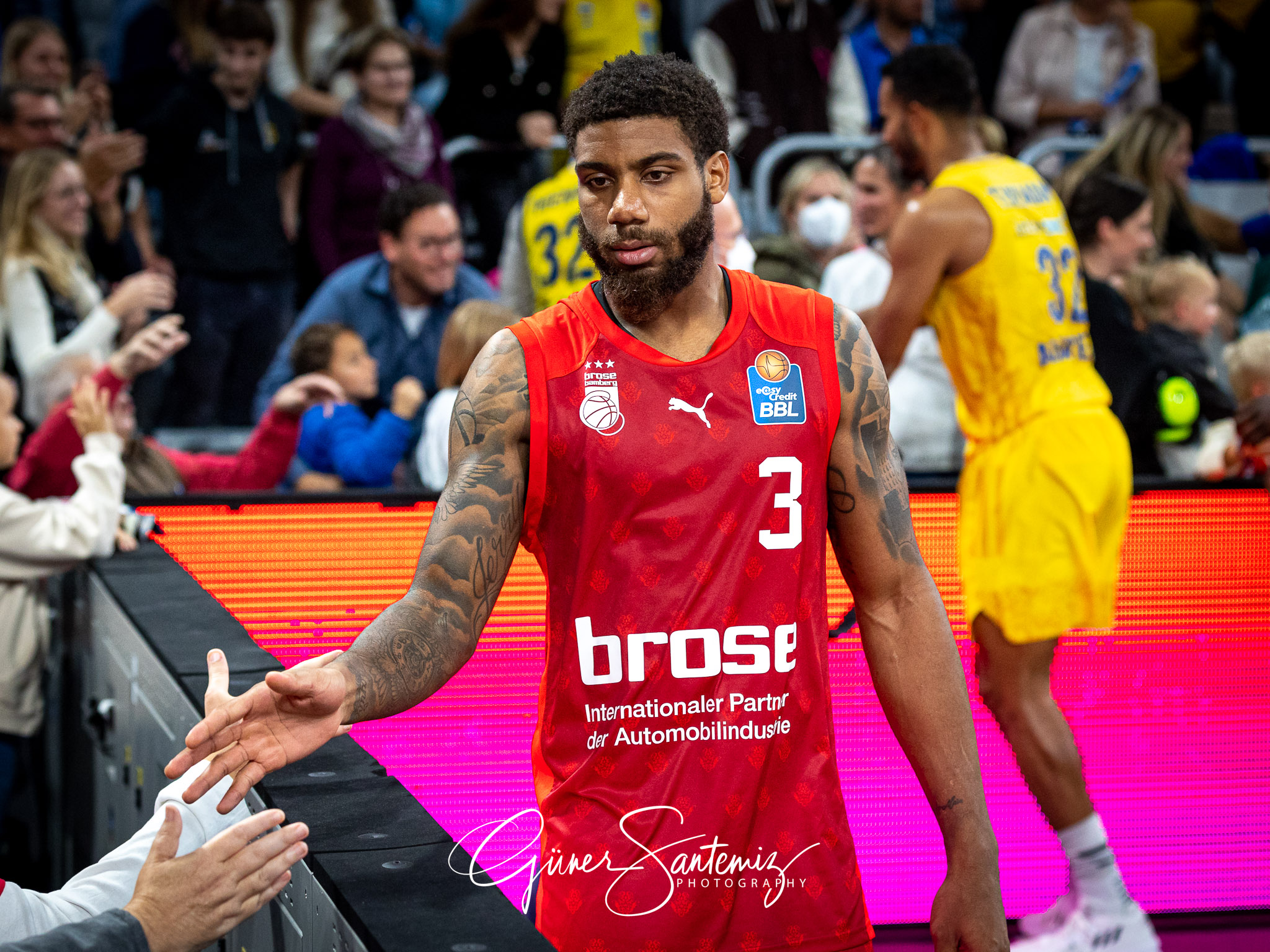 Brose Bamberg vs. Alba Berlin - Basketball - easyCredit BBL - 1.