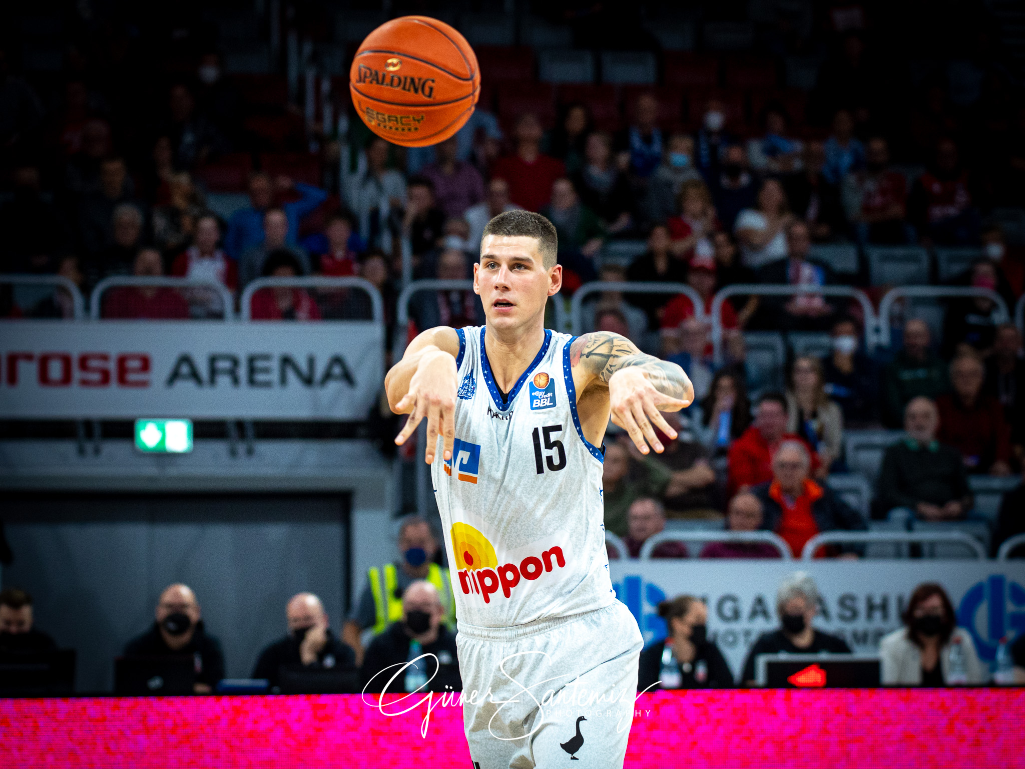 Brose Bamberg vs. Hakro Merlins Crailsheim - Basketball - easyCr