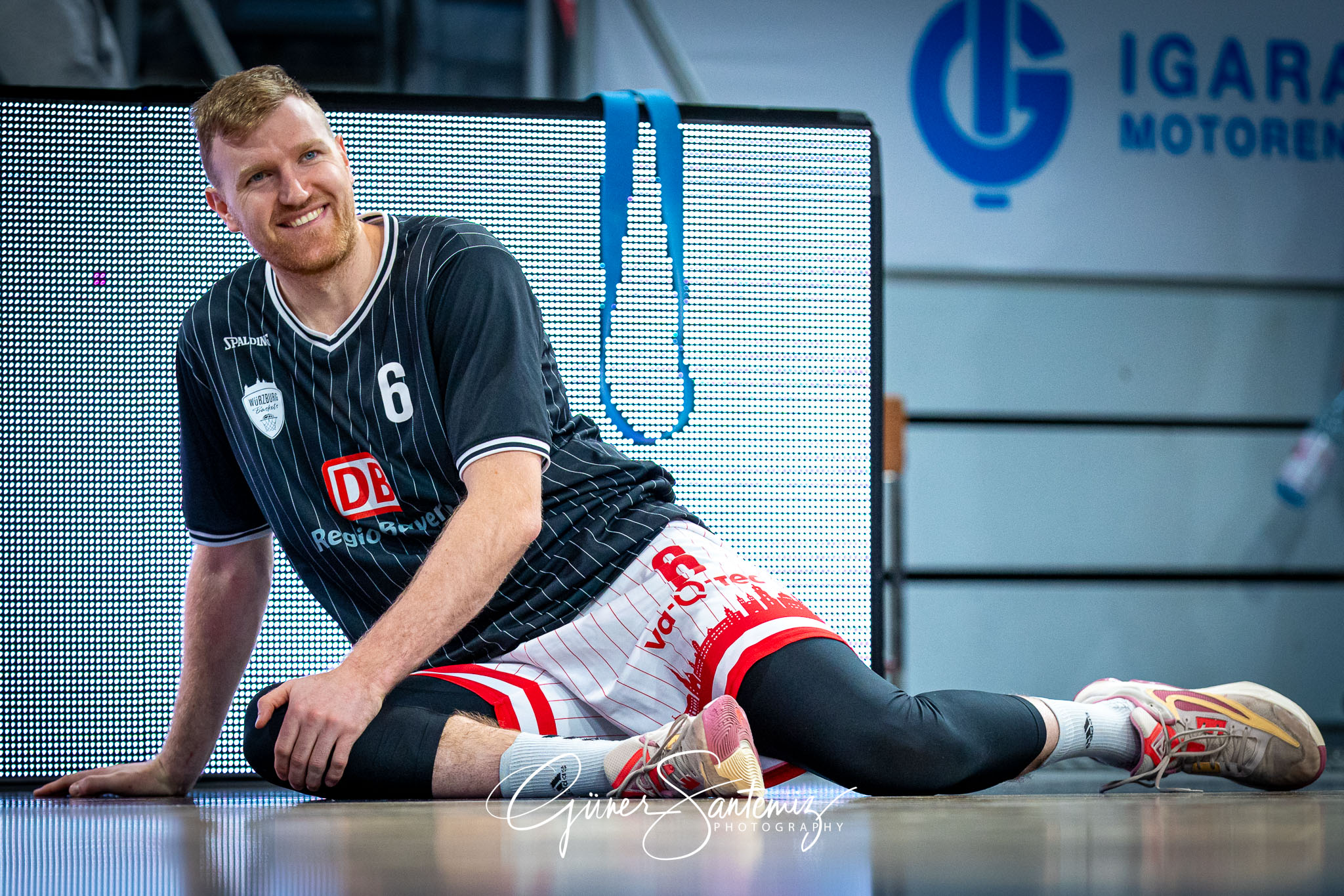 Bamberg Baskets vs. Wuerzburg Baskets - Basketball - easyCredit