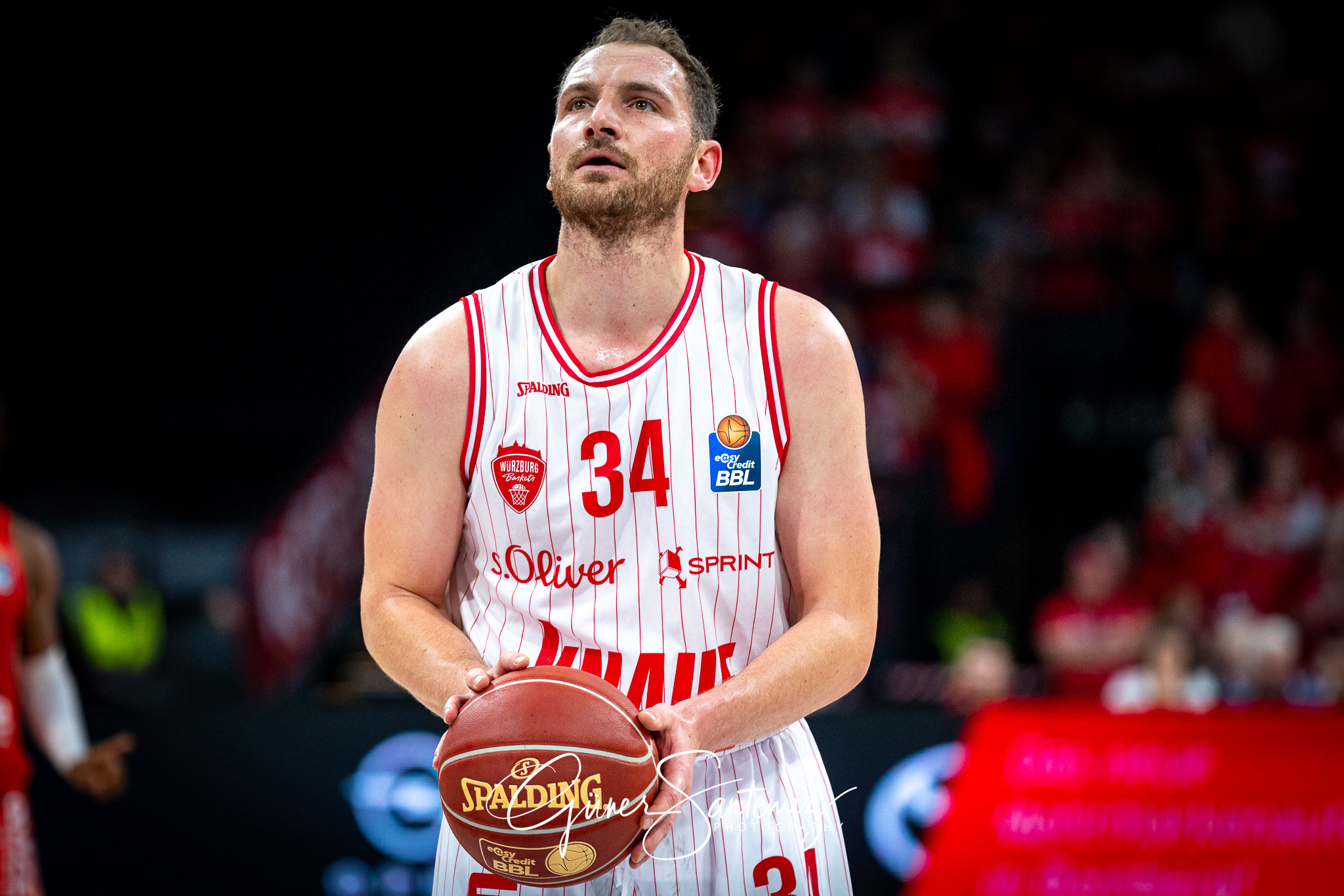 Bamberg Baskets vs. Wuerzburg Baskets - Basketball - easyCredit