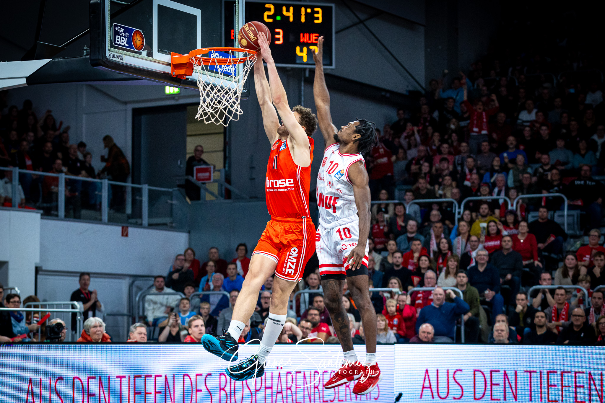 Bamberg Baskets vs. Wuerzburg Baskets - Basketball - easyCredit