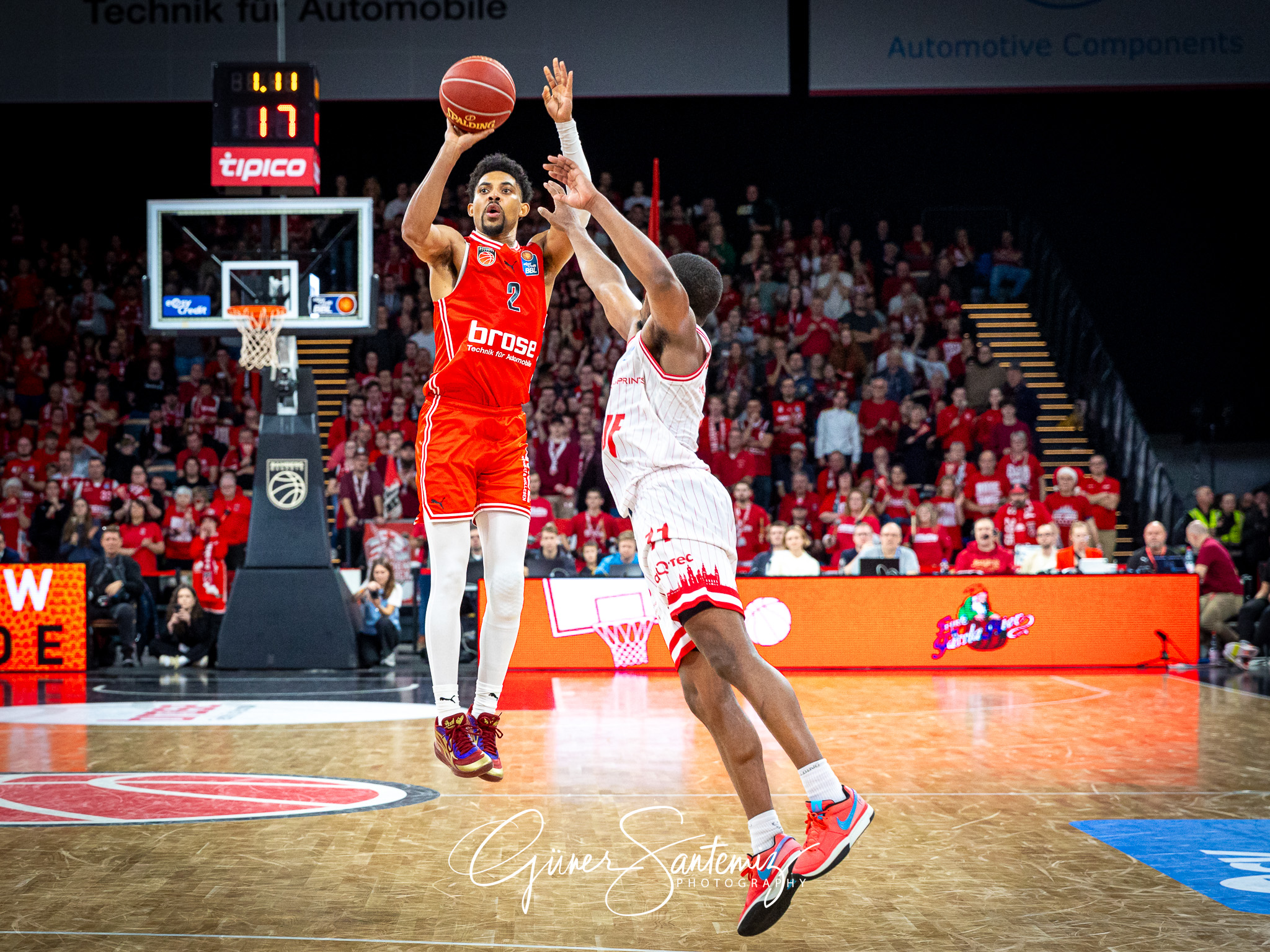 Bamberg Baskets vs. Wuerzburg Baskets - Basketball - easyCredit
