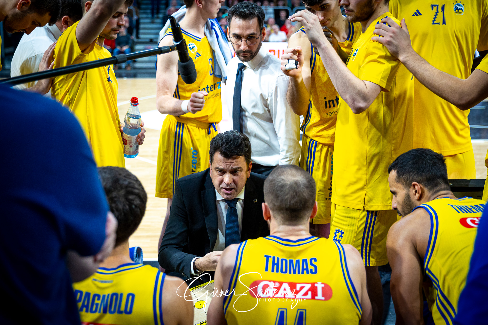 Bamberg Baskets vs. ALBA Berlin - Basketball - easyCredit BBL -