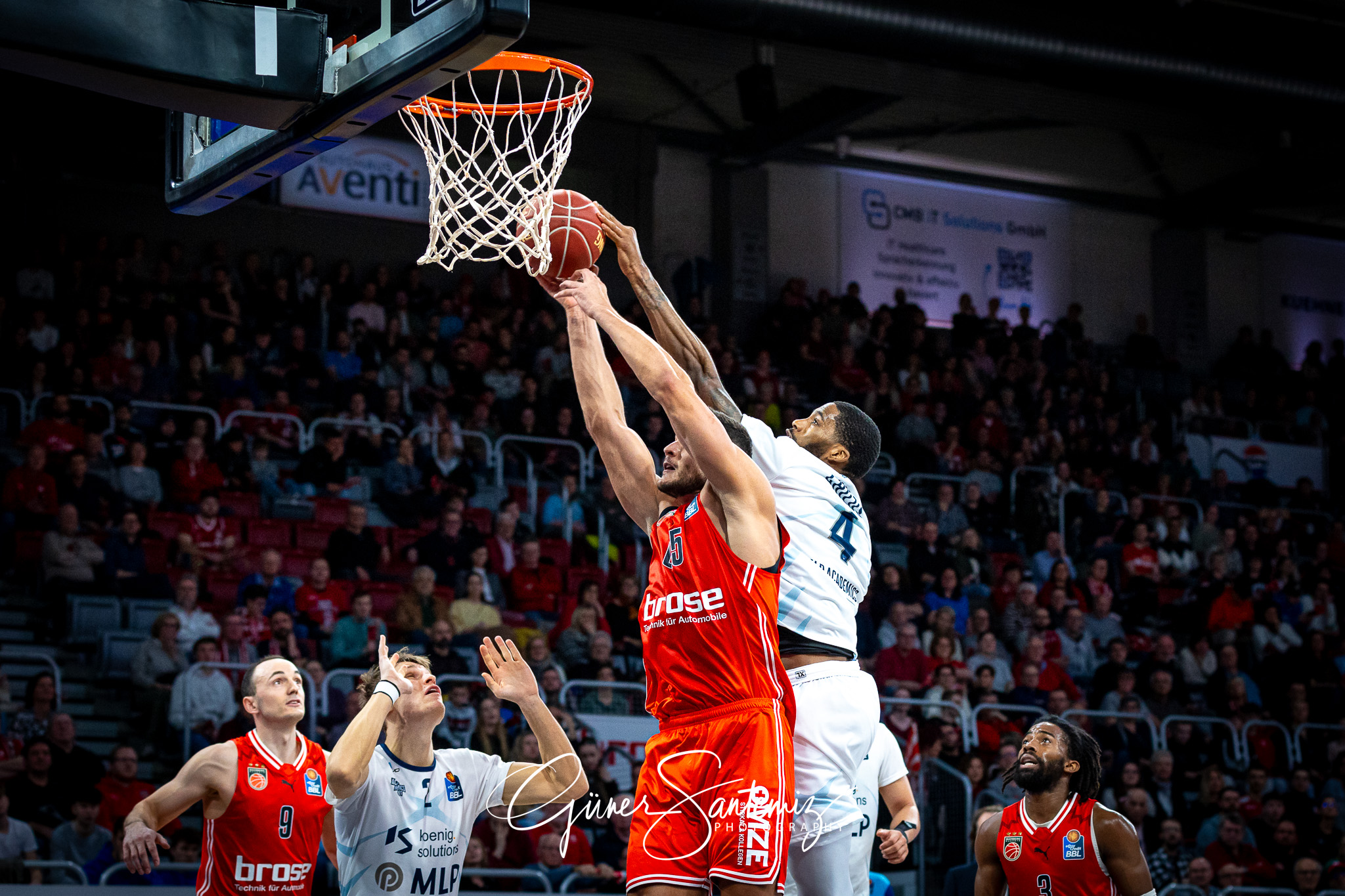 Bamberg Baskets vs. MLP Academics Heidelberg - Basketball - easy