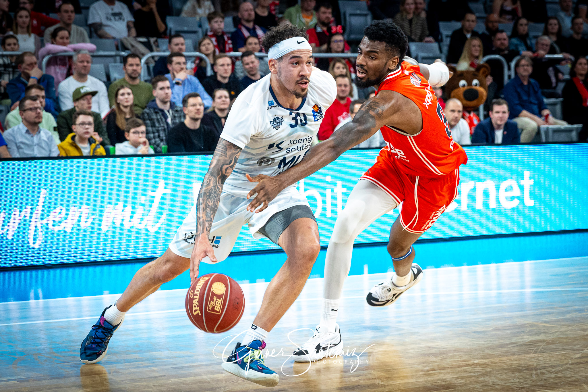 Bamberg Baskets vs. MLP Academics Heidelberg - Basketball - easy