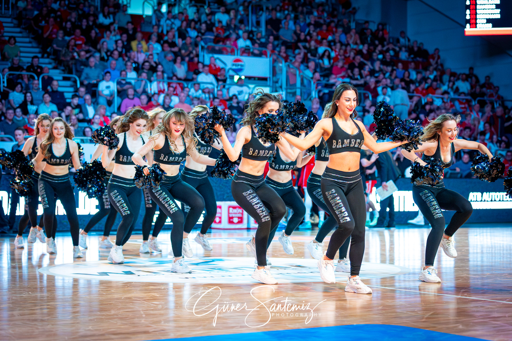 Bamberg Baskets vs. Veolia Hamburg Towers - Basketball - easyCre