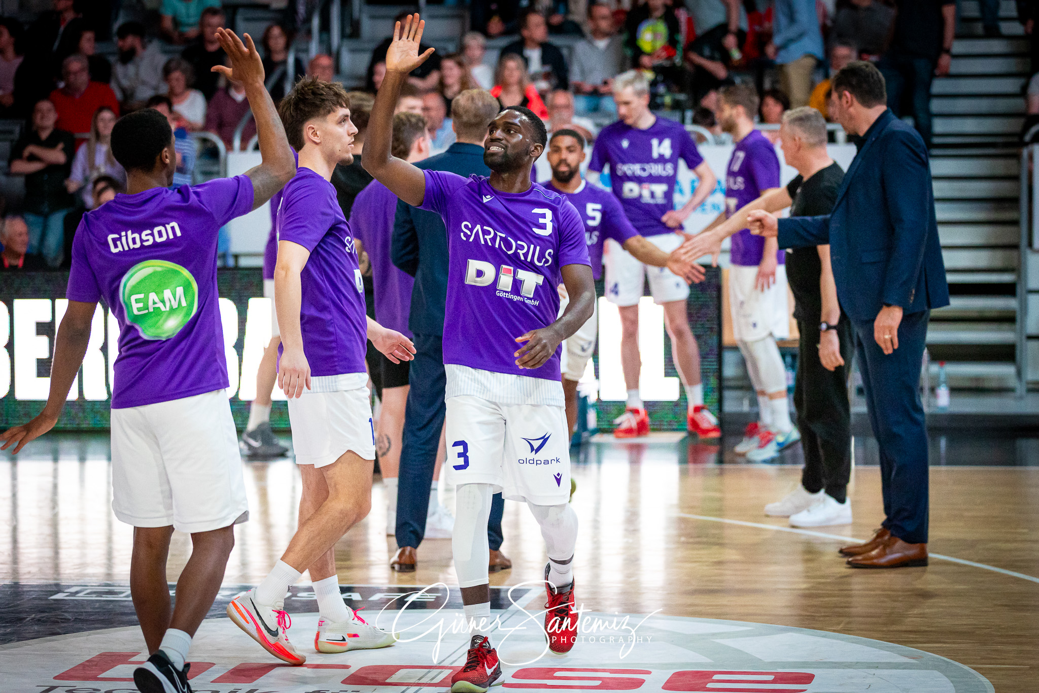 Bamberg Baskets vs. BG Goettingen - Basketball - easyCredit BBL