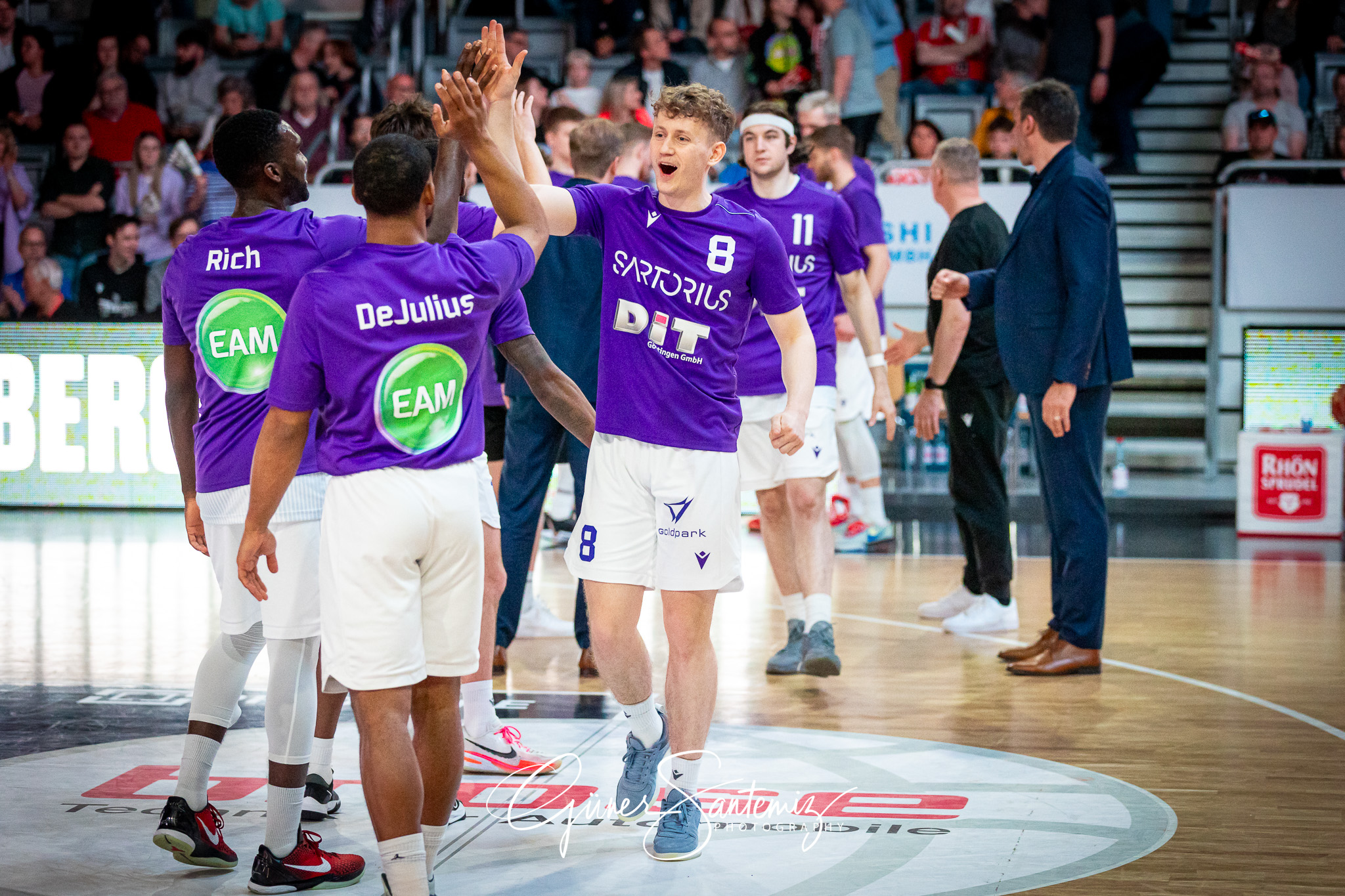 Bamberg Baskets vs. BG Goettingen - Basketball - easyCredit BBL