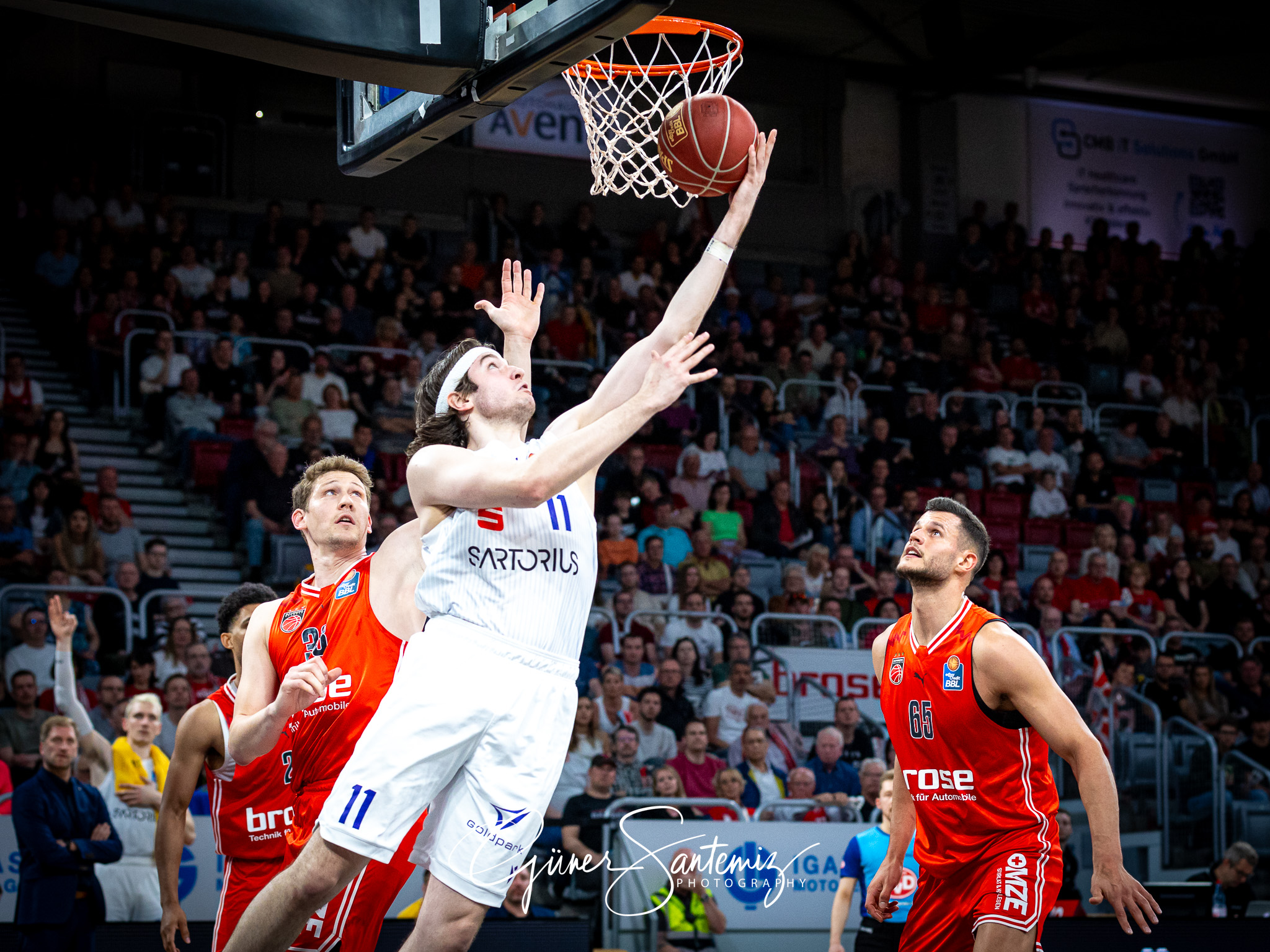 Bamberg Baskets vs. BG Goettingen - Basketball - easyCredit BBL