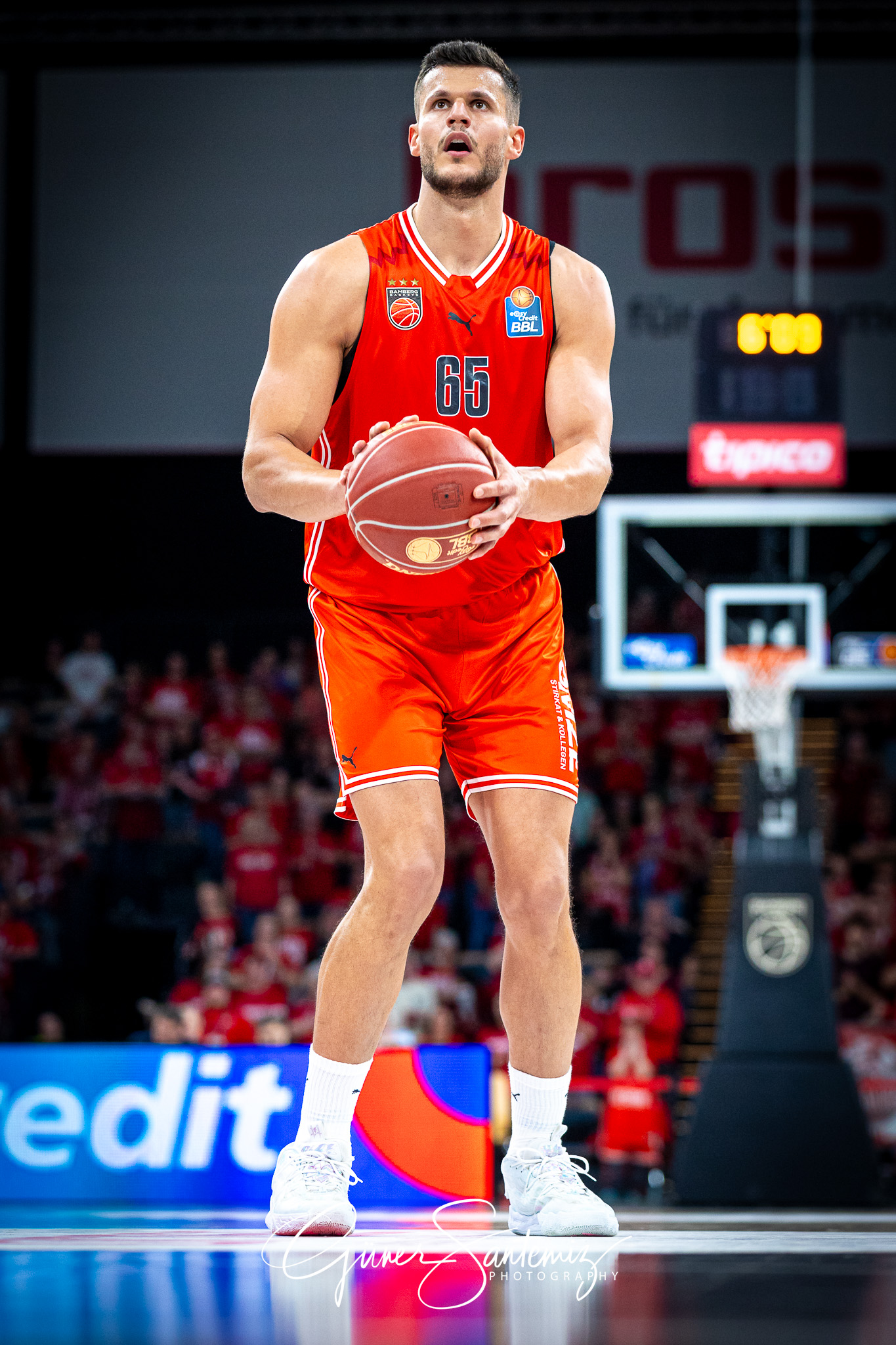 Bamberg Baskets vs. BG Goettingen - Basketball - easyCredit BBL