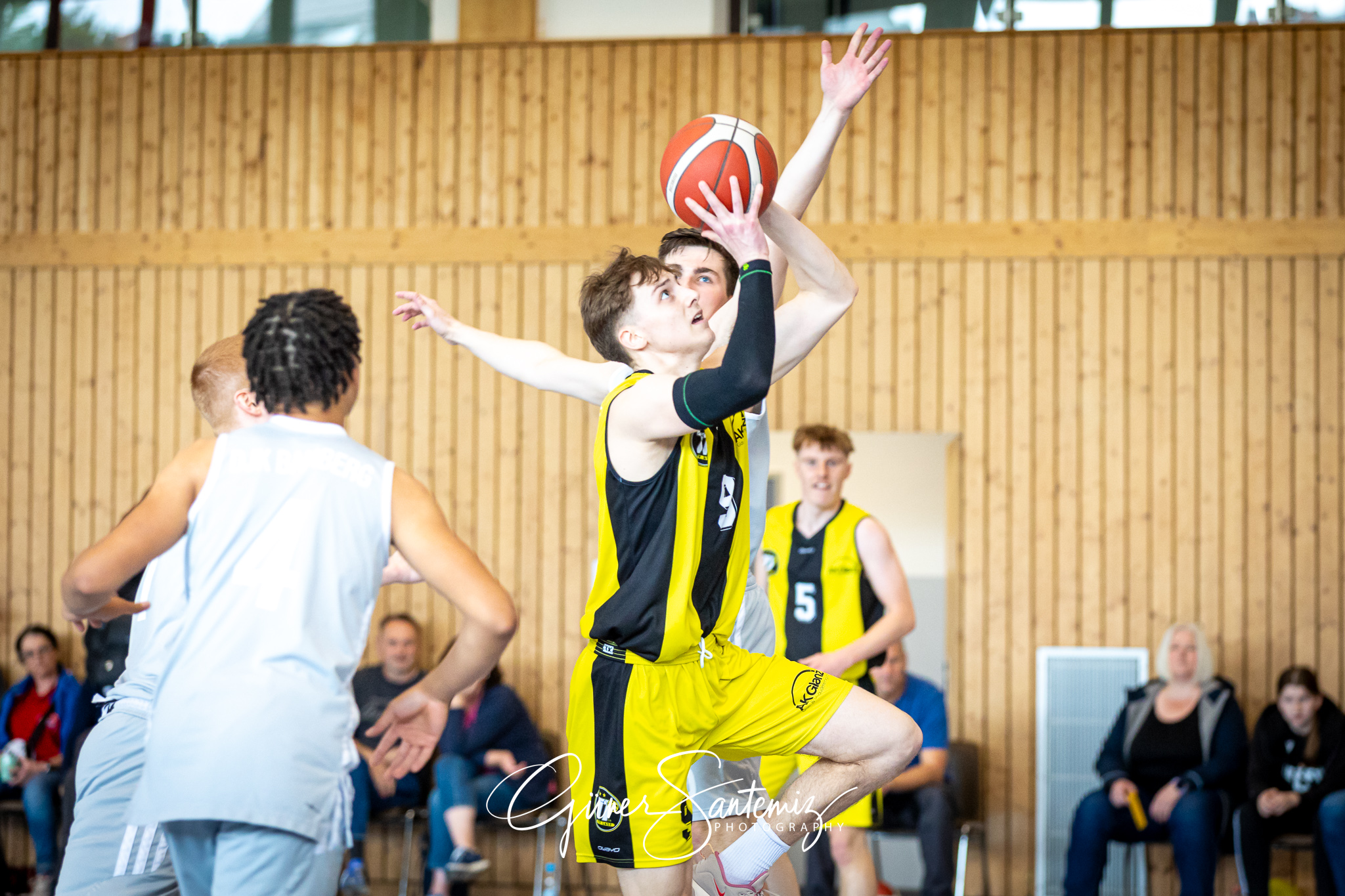 Bayerische Meisterschaften U20m - Basketball - Bayerische Meiste