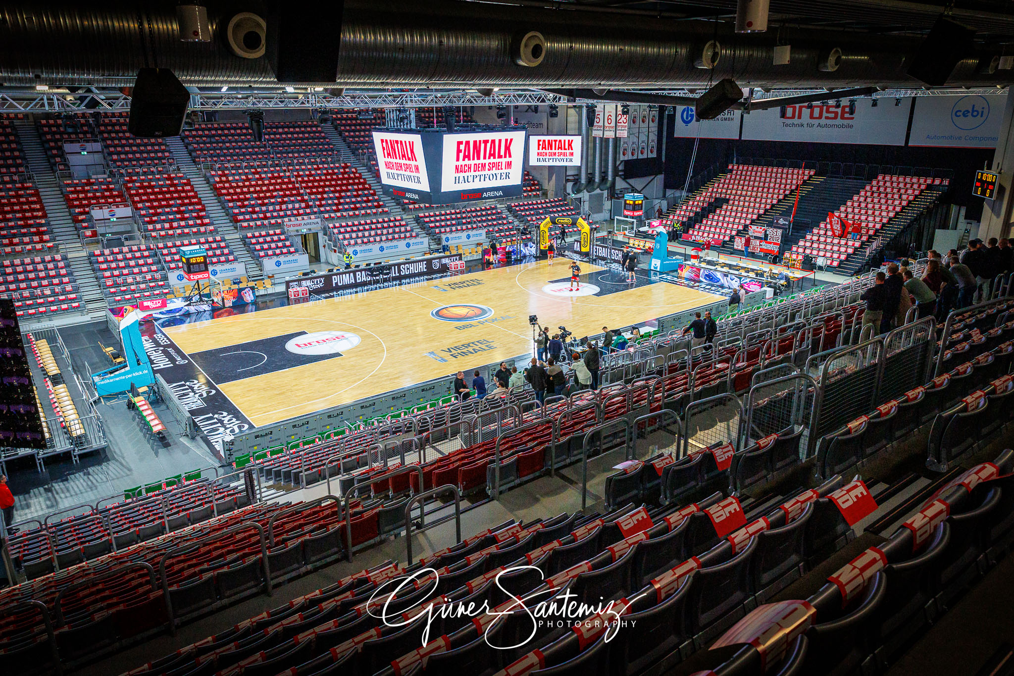 Bamberg Baskets vs. ALBA Berlin - Basketball - BBL Pokal - Viert