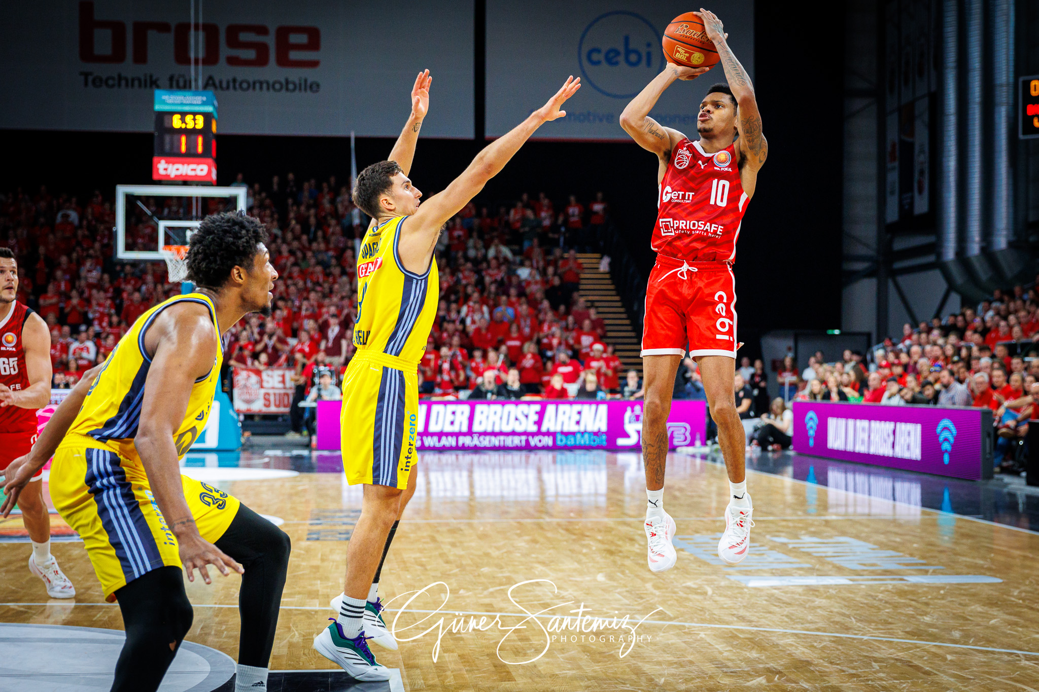Bamberg Baskets vs. ALBA Berlin - Basketball - BBL Pokal - Viert