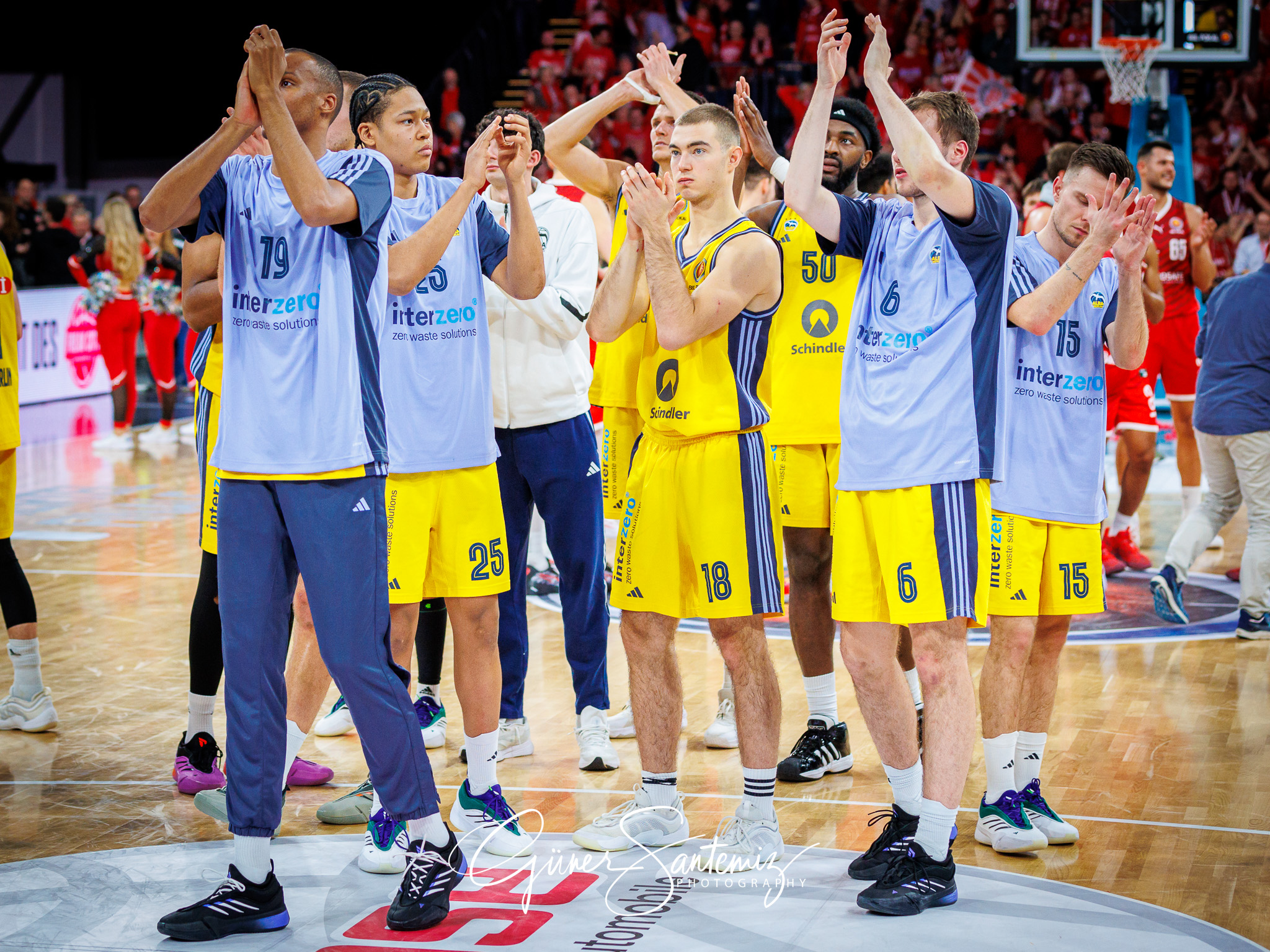 Bamberg Baskets vs. ALBA Berlin - Basketball - BBL Pokal - Viert
