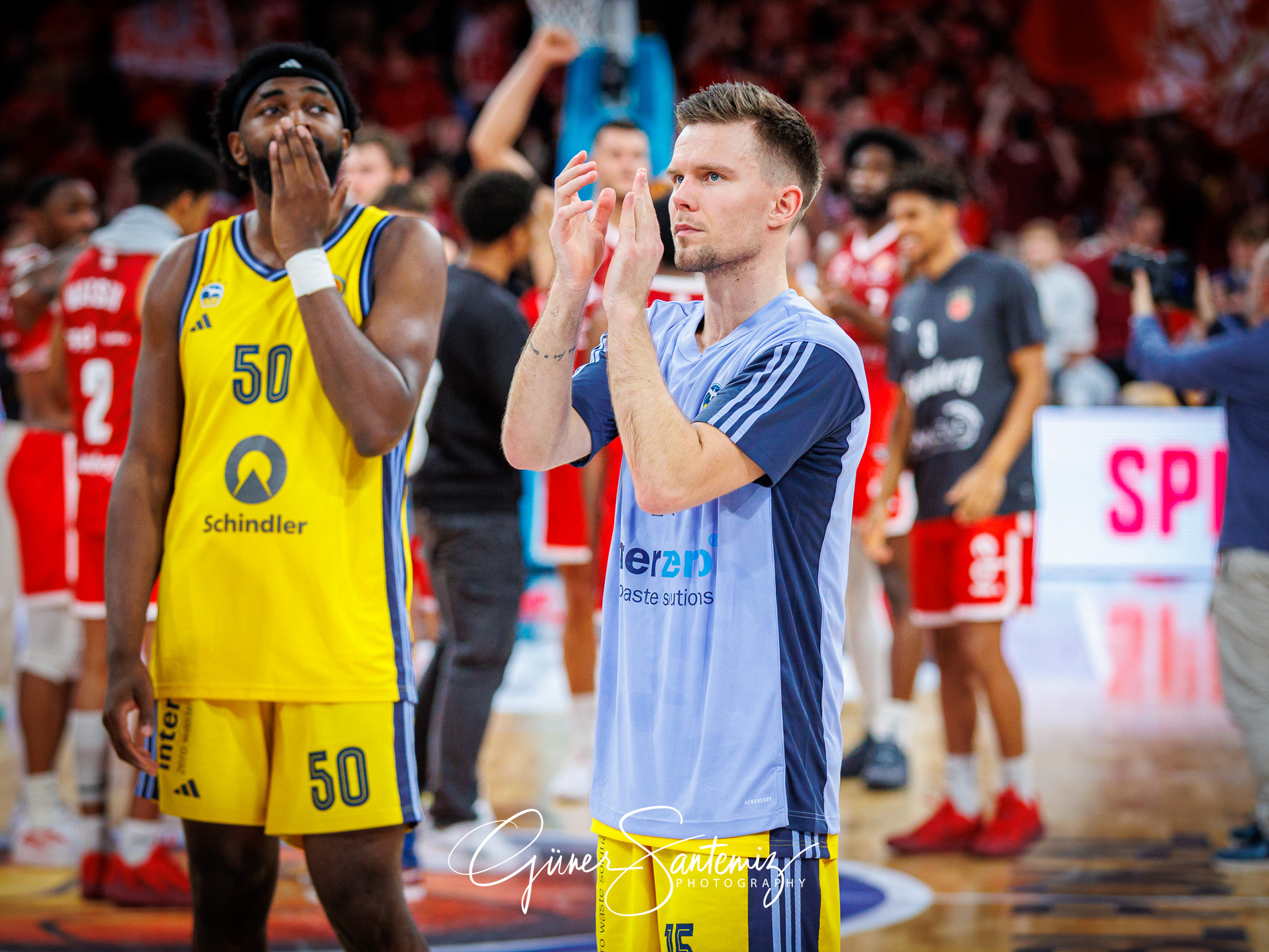 Bamberg Baskets vs. ALBA Berlin - Basketball - BBL Pokal - Viert