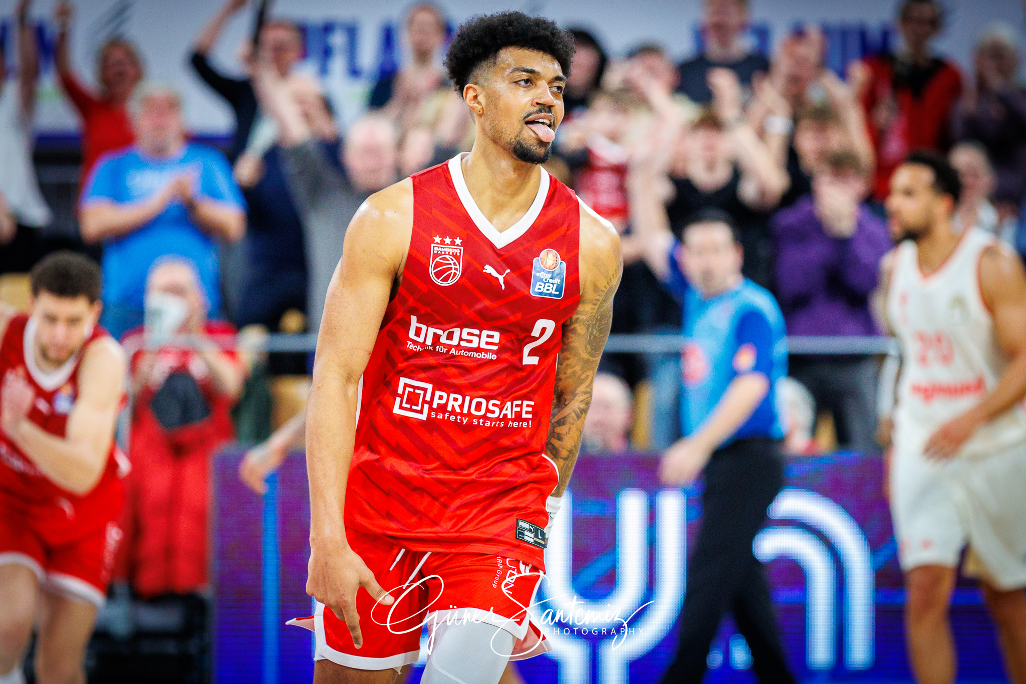 Bamberg Baskets vs. FC Bayern Muenchen Basketball - Basketball -