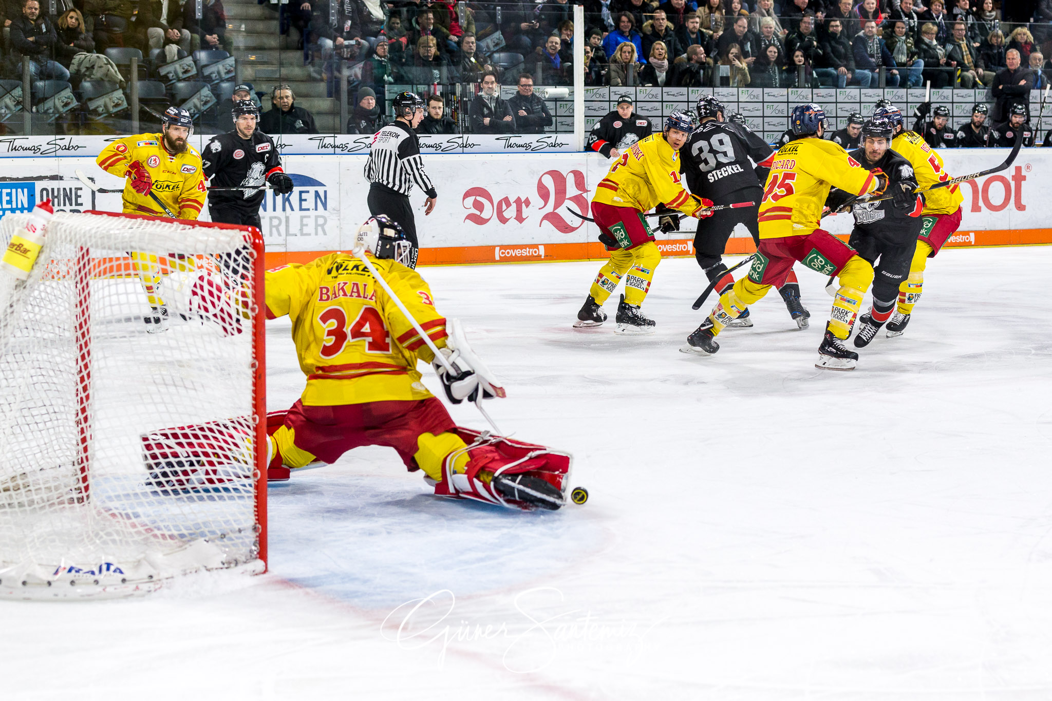 Nuernberg Ice Tigers - Duesseldorfer EG