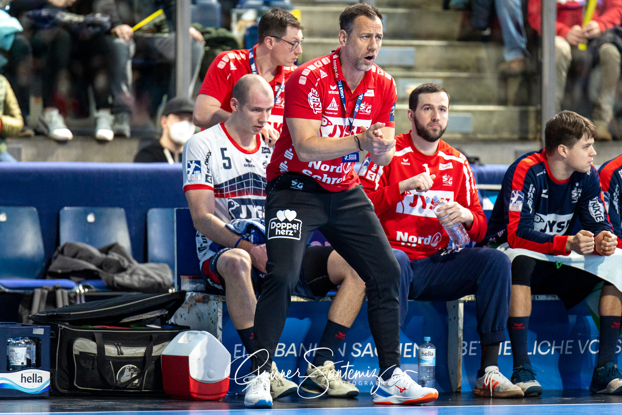 HC Erlangen vs. SG Flensburg-Handewitt - Handball - Bundesliga -