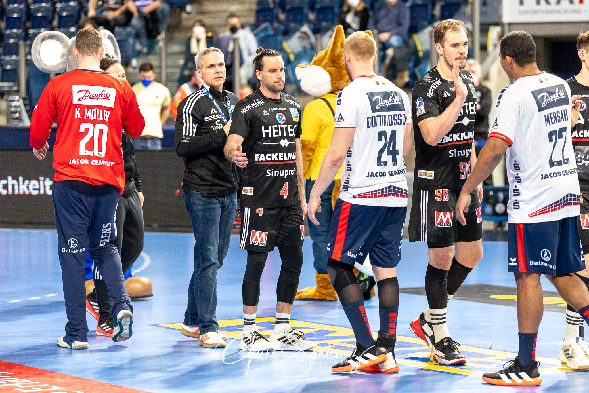 HC Erlangen vs. SG Flensburg-Handewitt - Handball - Bundesliga -
